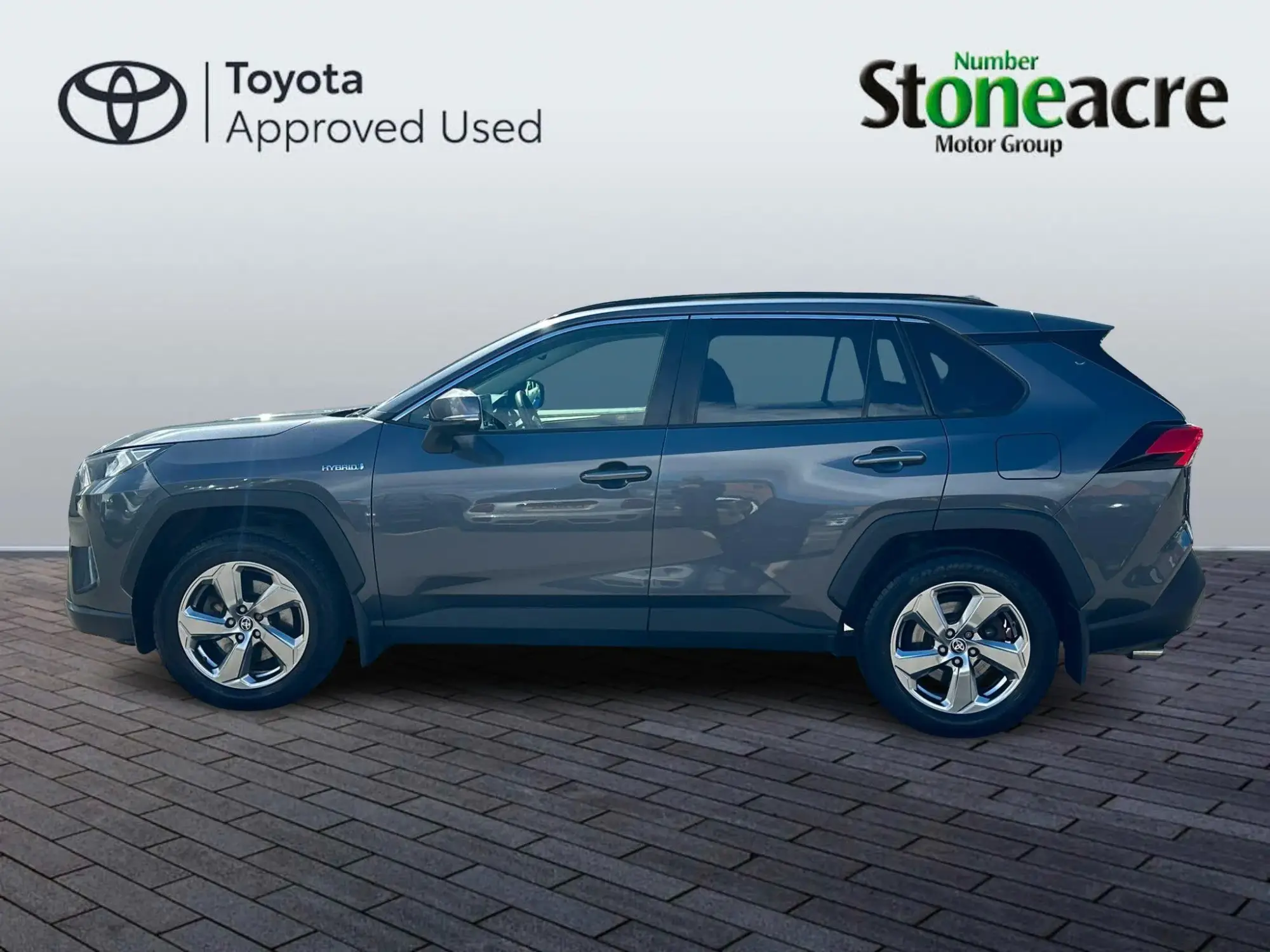 Toyota RAV4 Self-Charging Hybrid Image 17