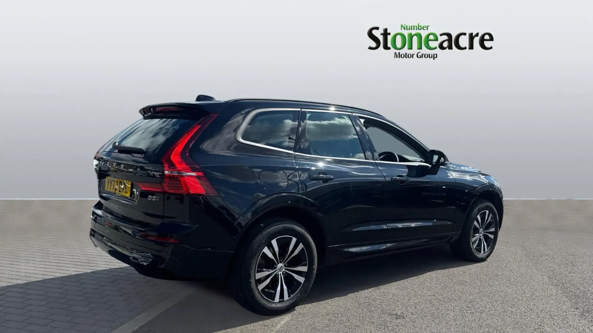 Volvo XC60 Image 2