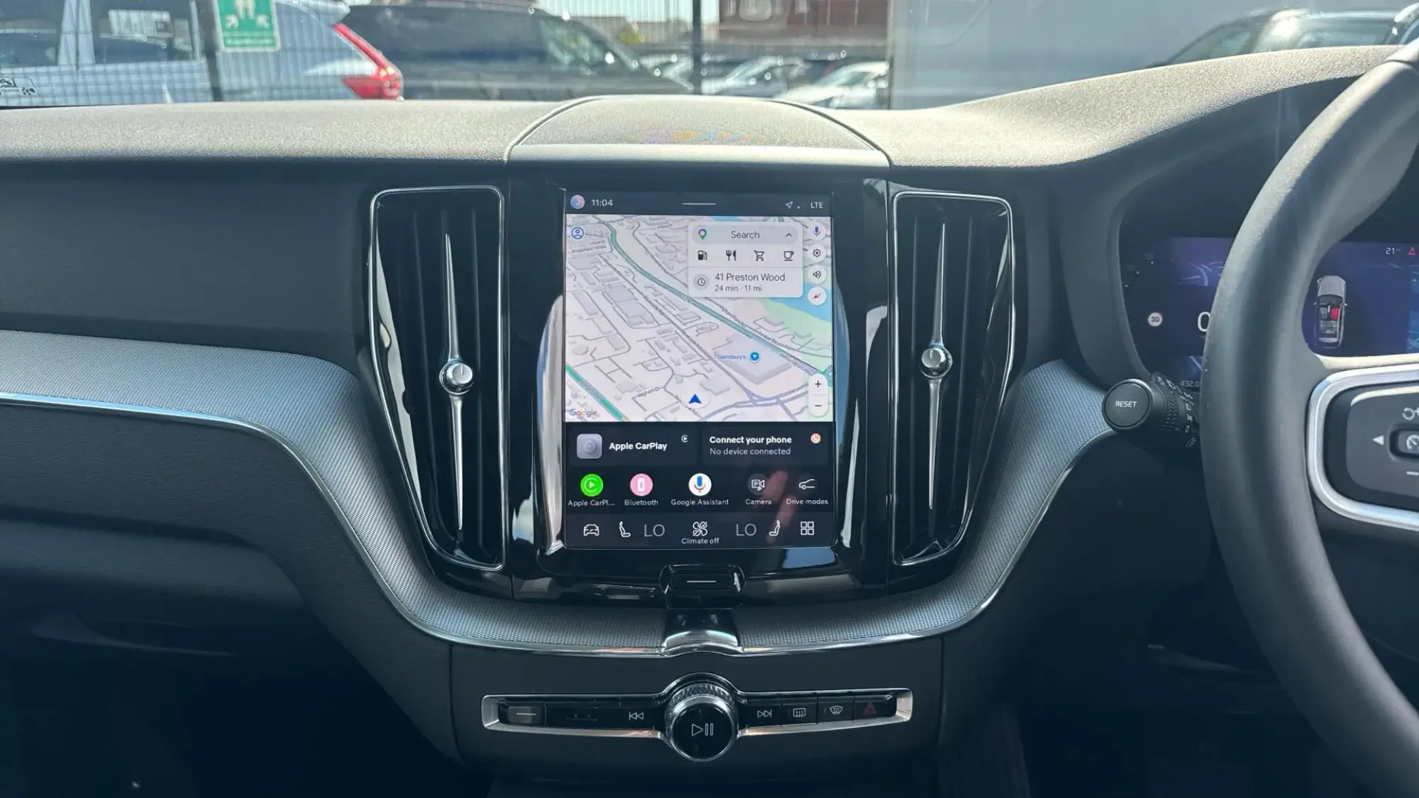 Volvo XC60 Image 12