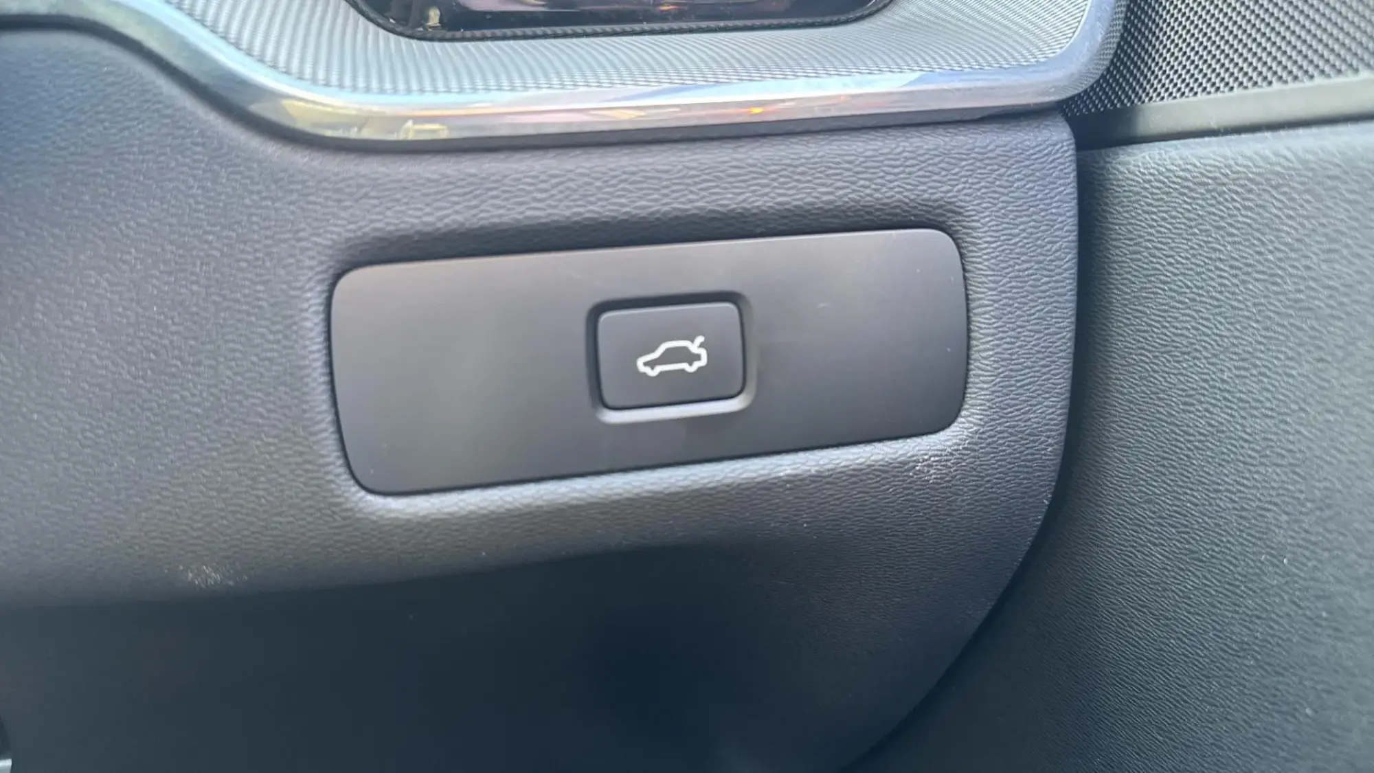 Volvo XC60 Image 24