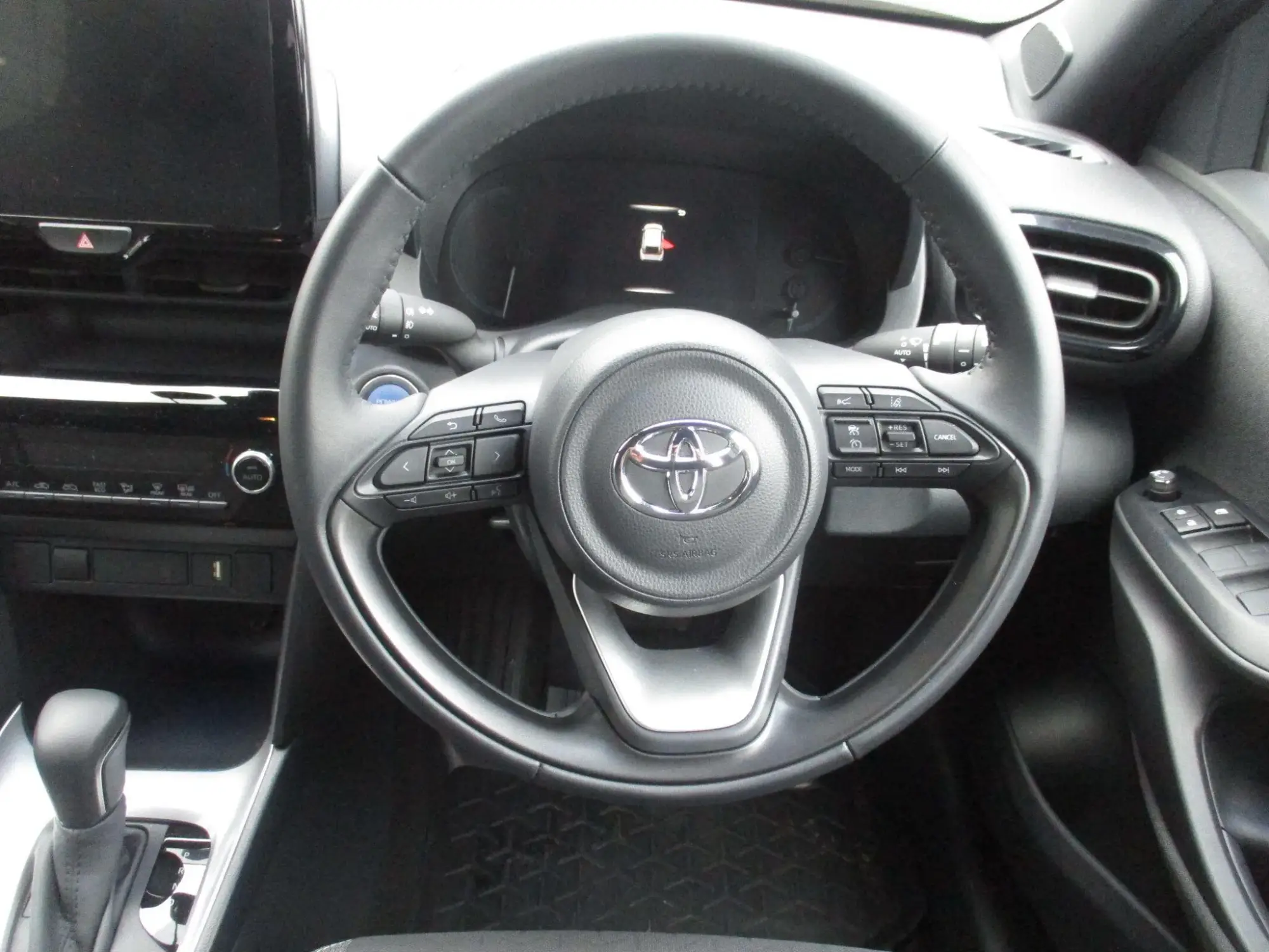 Toyota Yaris Cross Image 15 Toyota Yaris Cross Image 15