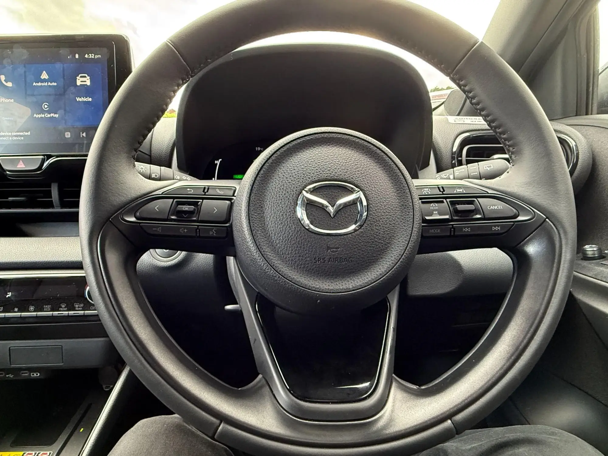 Mazda2 Hybrid Image 13