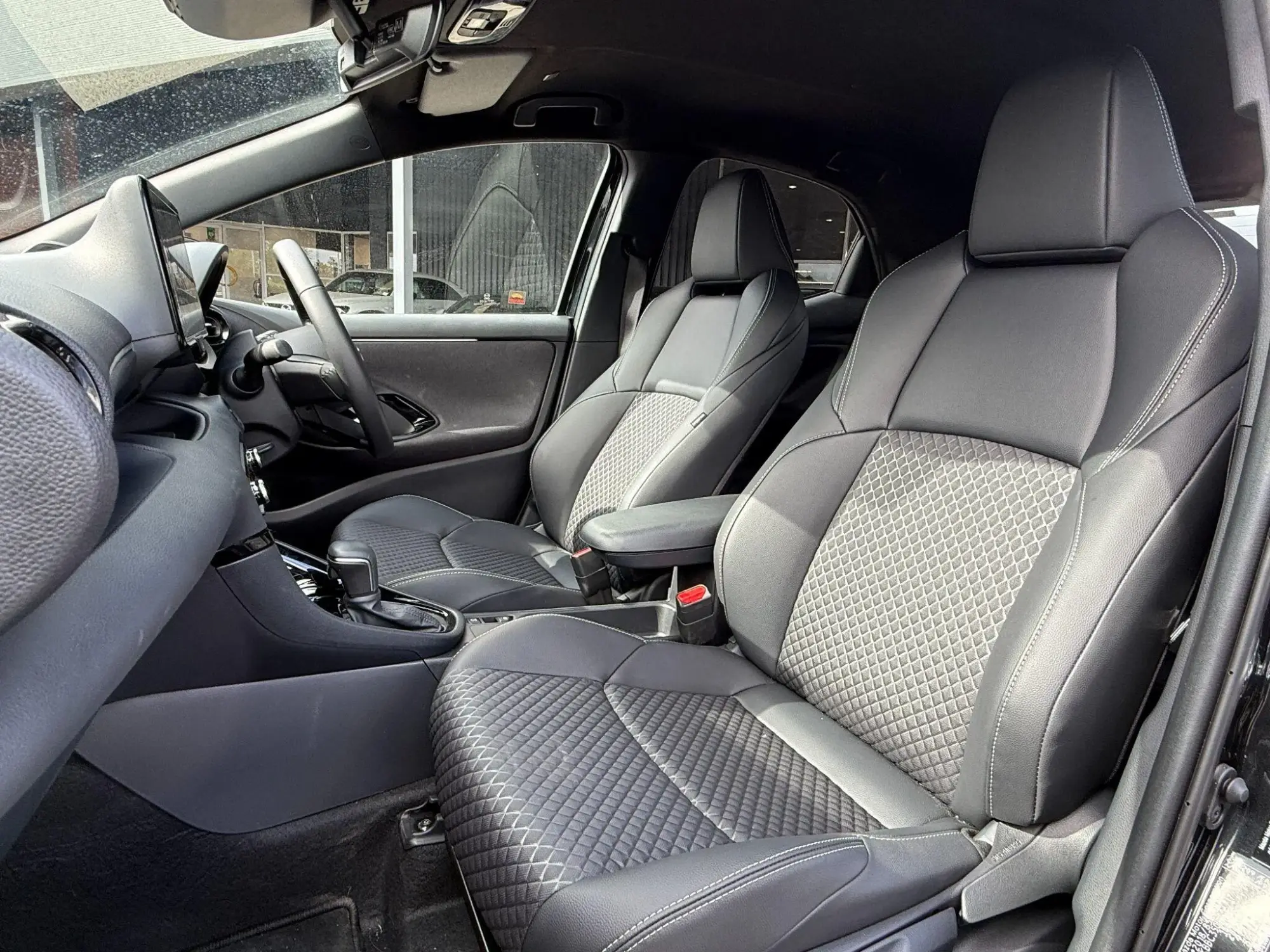 Mazda2 Hybrid Image 19
