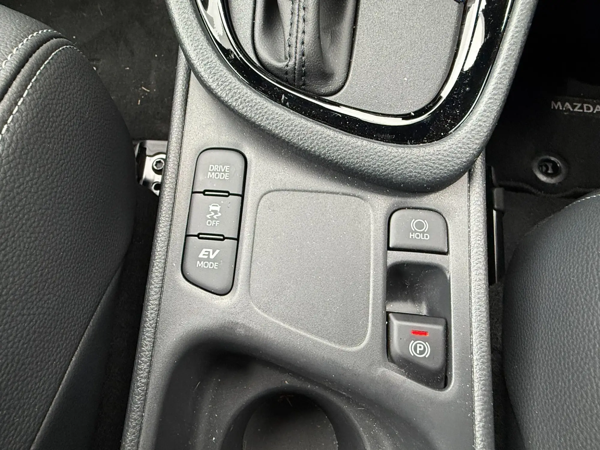 Mazda2 Hybrid Image 28