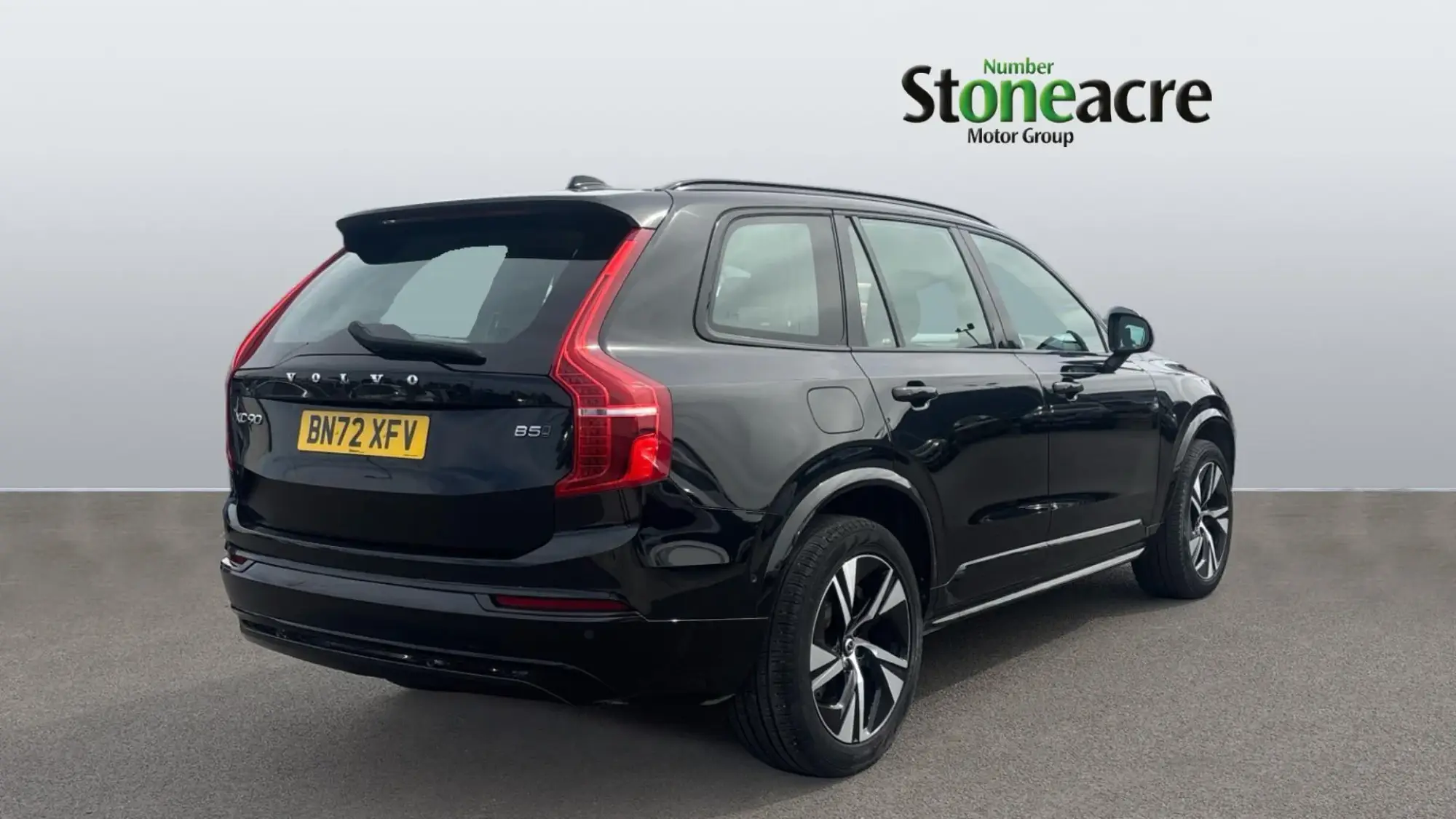 Volvo XC90 Image 2