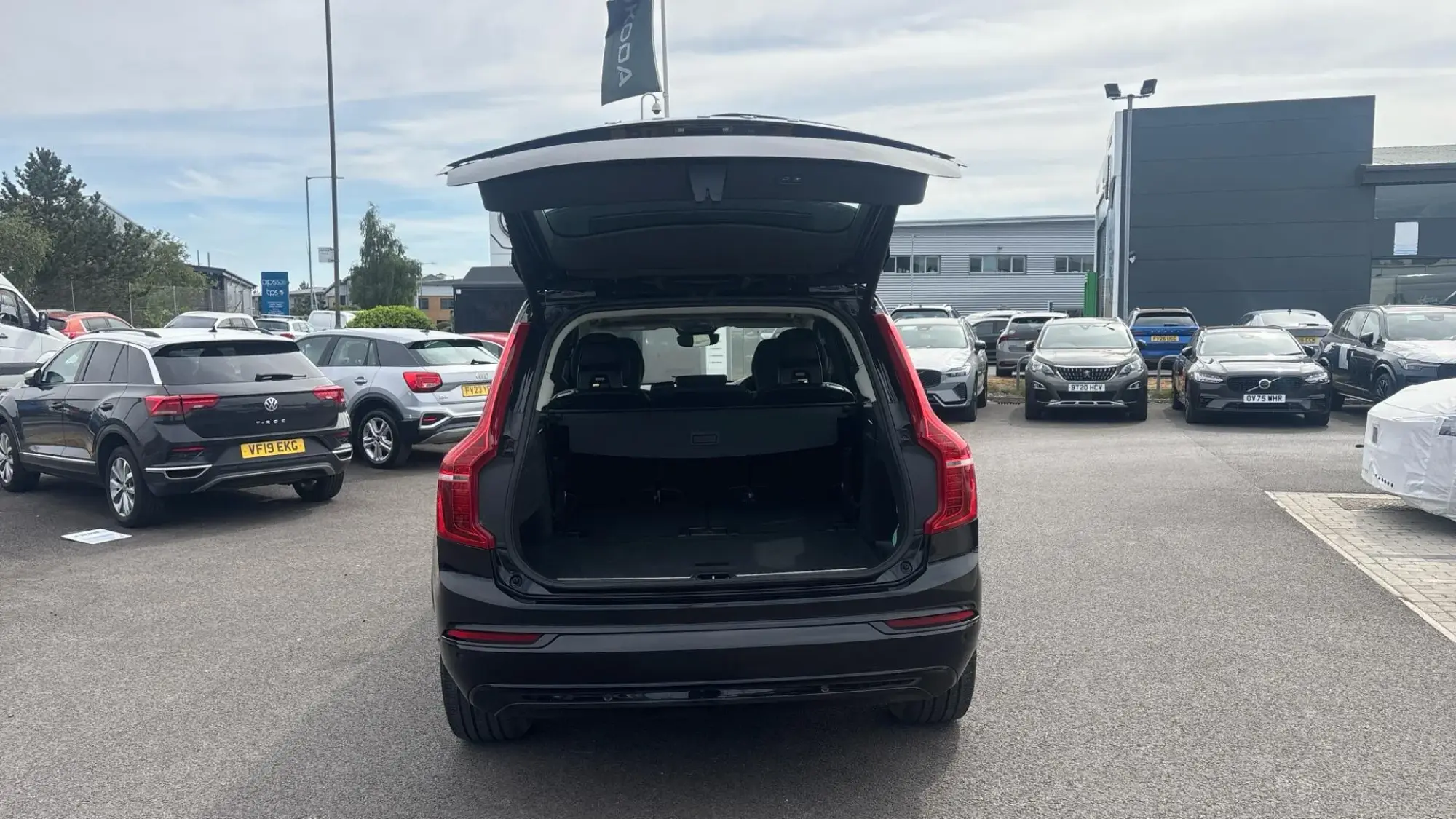 Volvo XC90 Image 13