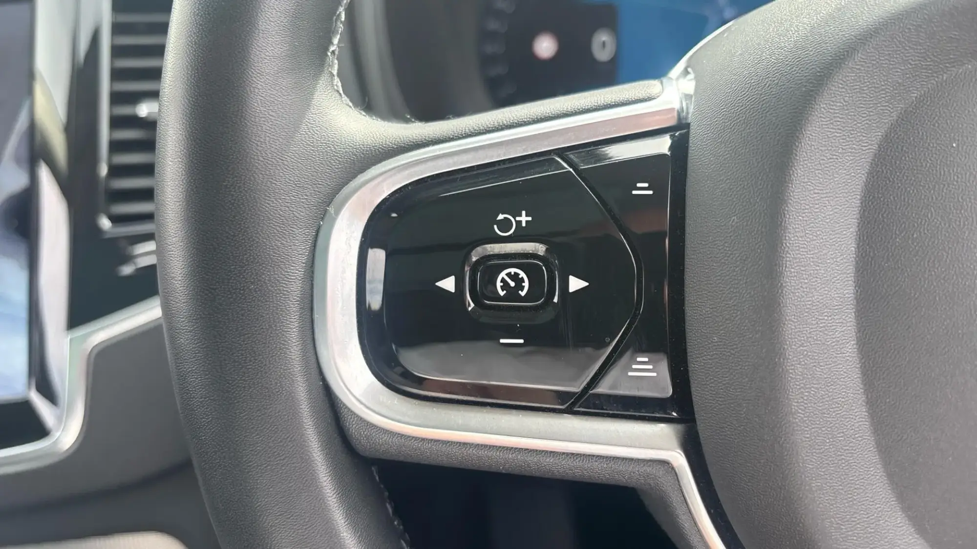 Volvo XC90 Image 19
