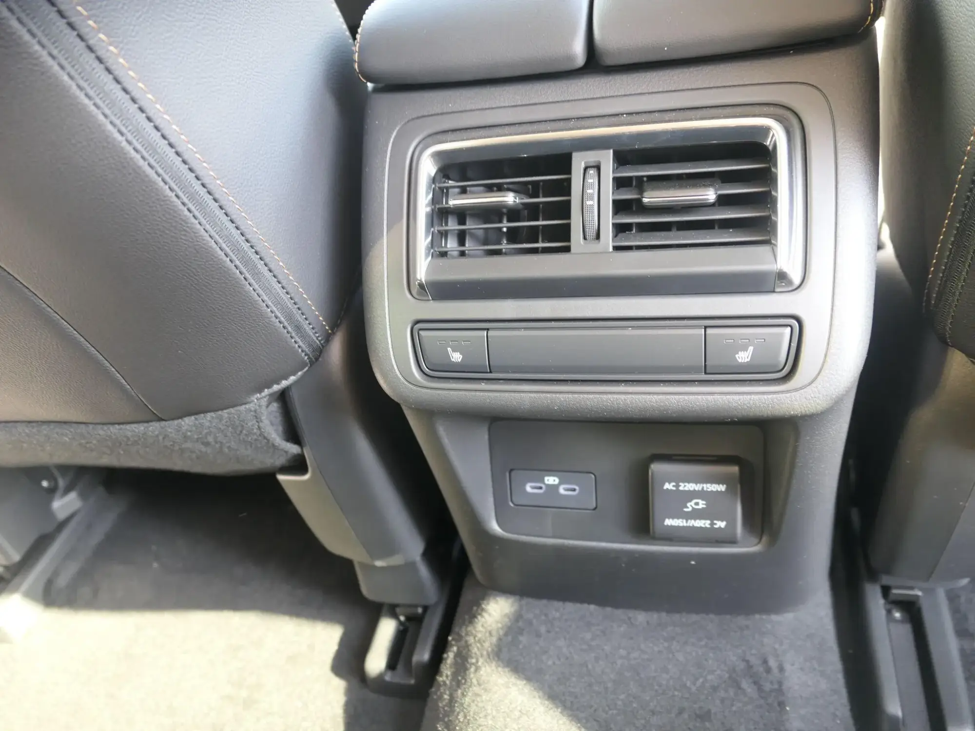 Mazda CX-60 PHEV Image 21 Mazda CX-60 PHEV Image 21