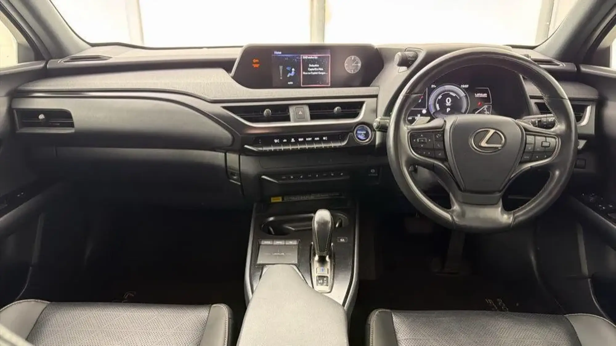 Lexus UX Image 9 Lexus UX Image 9