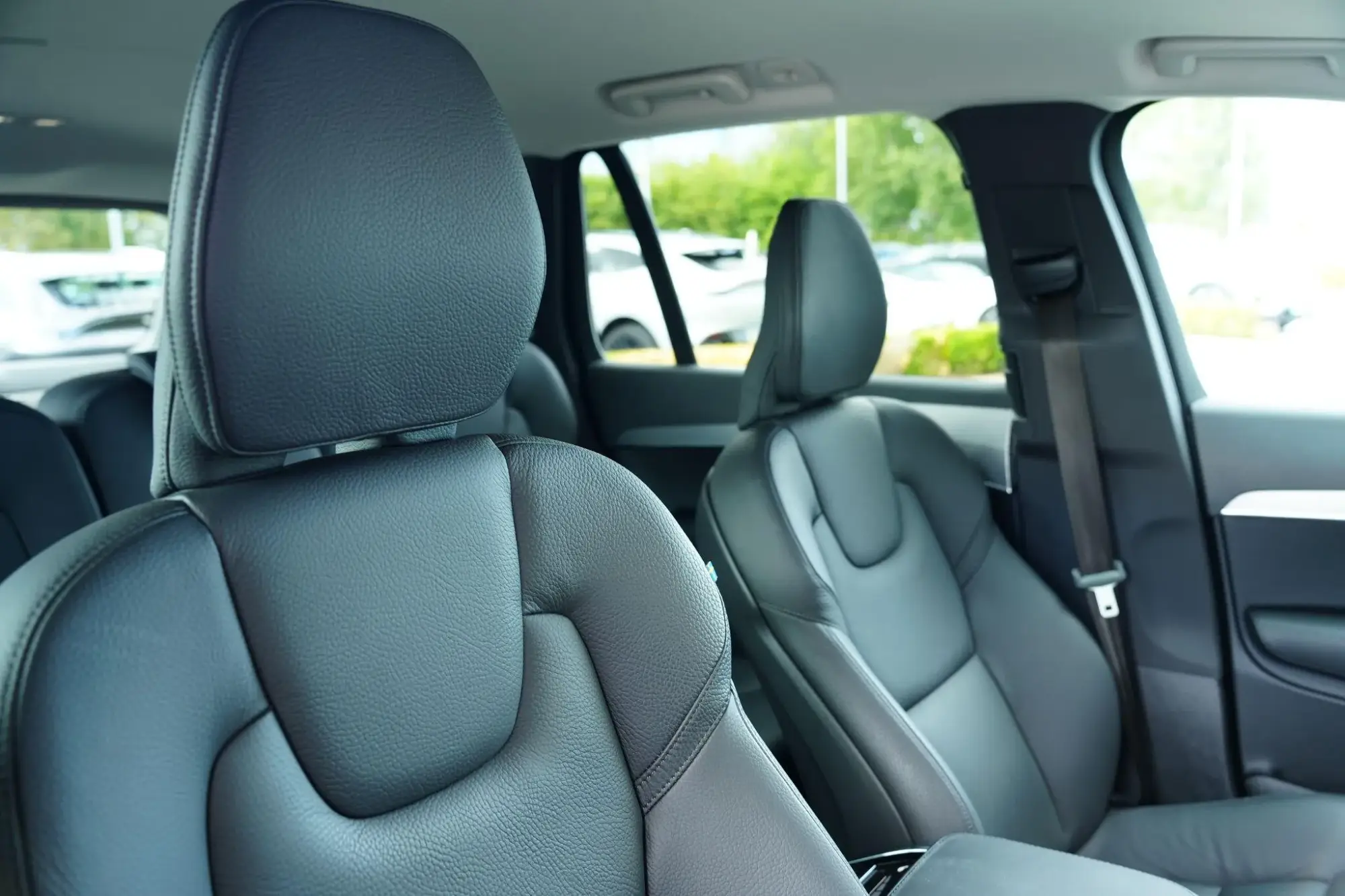 Volvo XC90 Image 12