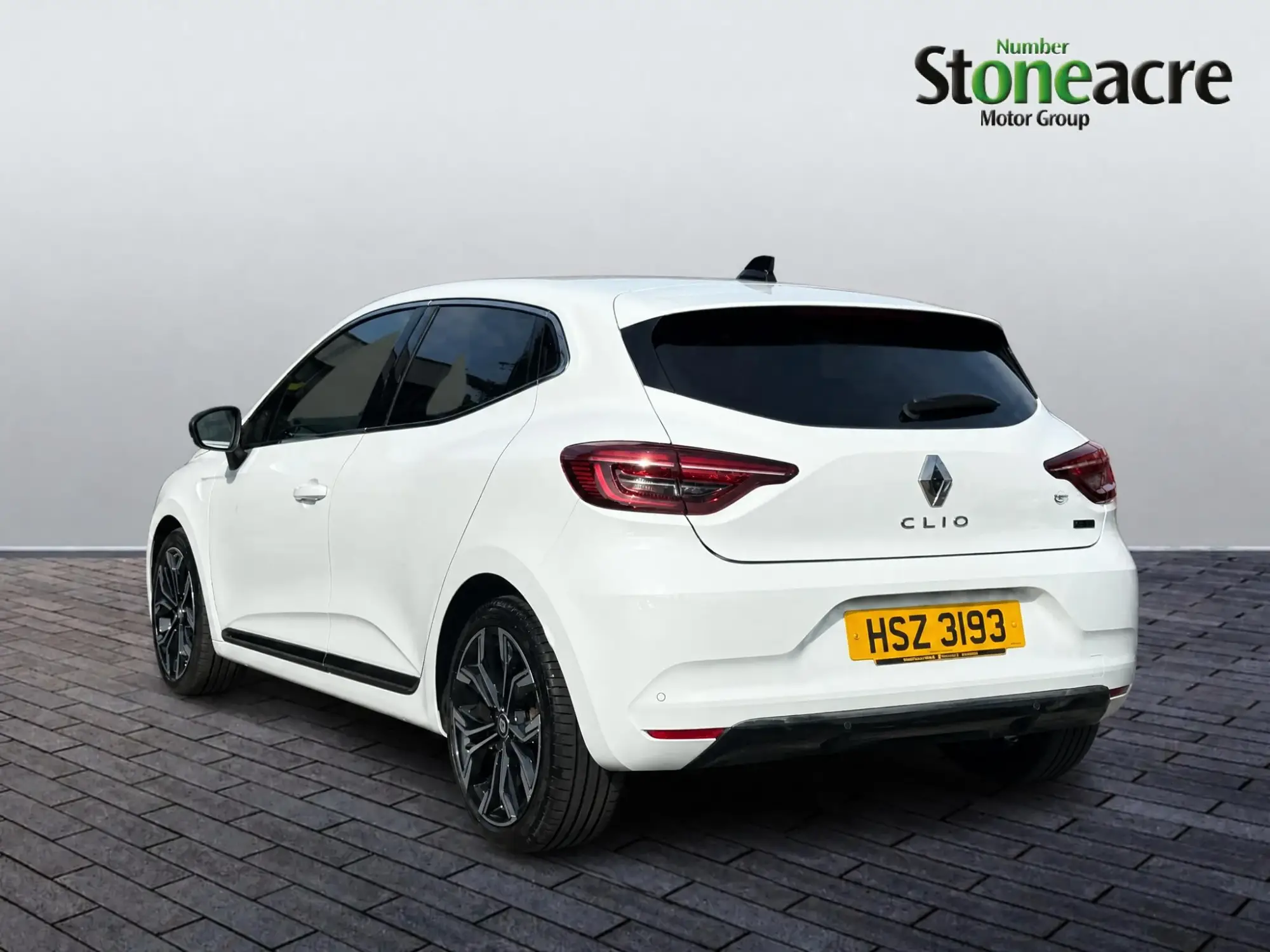 Renault Clio E-Tech Image 5 Renault Clio E-Tech Image 5