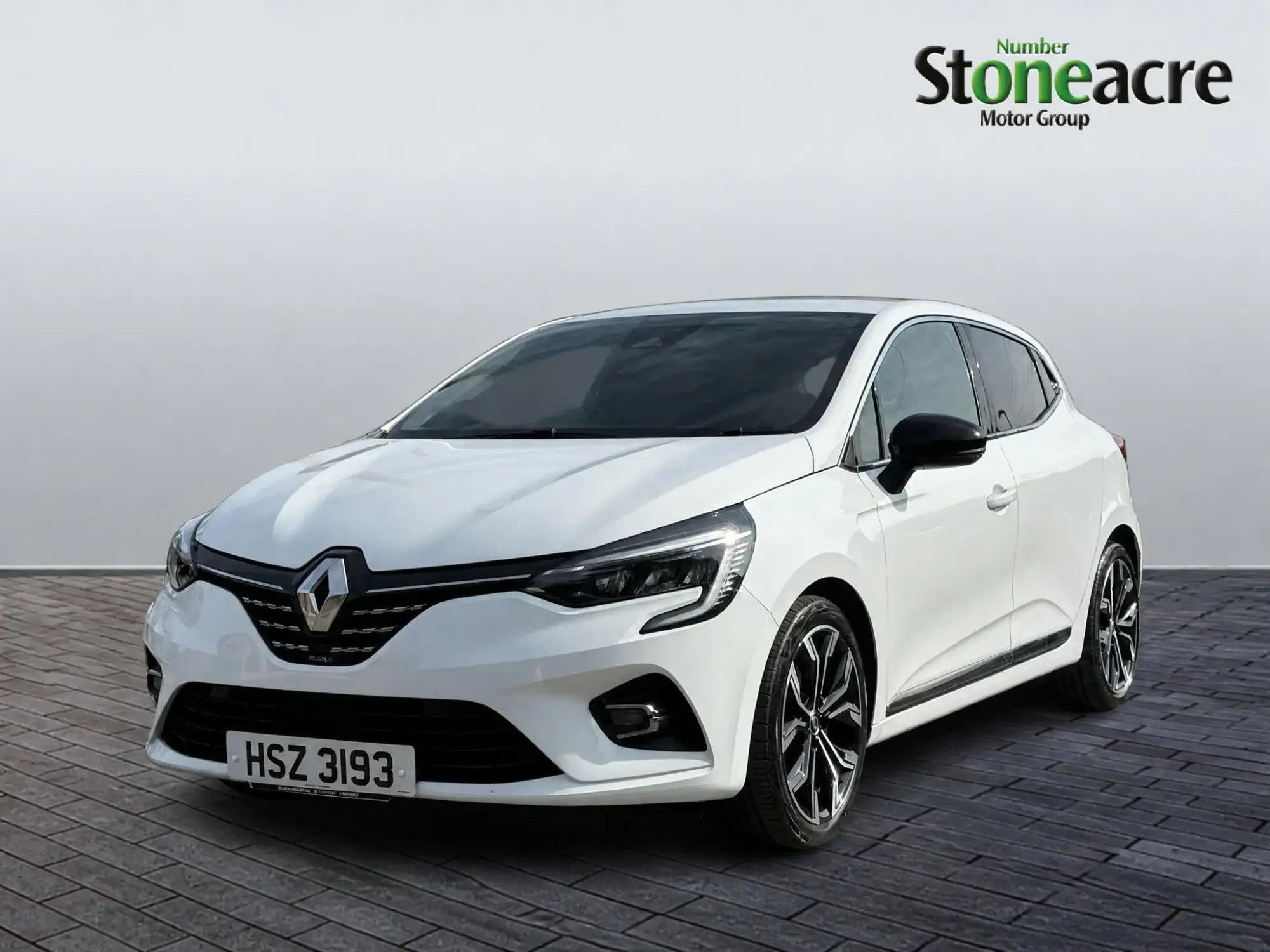 Renault Clio E-Tech Image 7 Renault Clio E-Tech Image 7