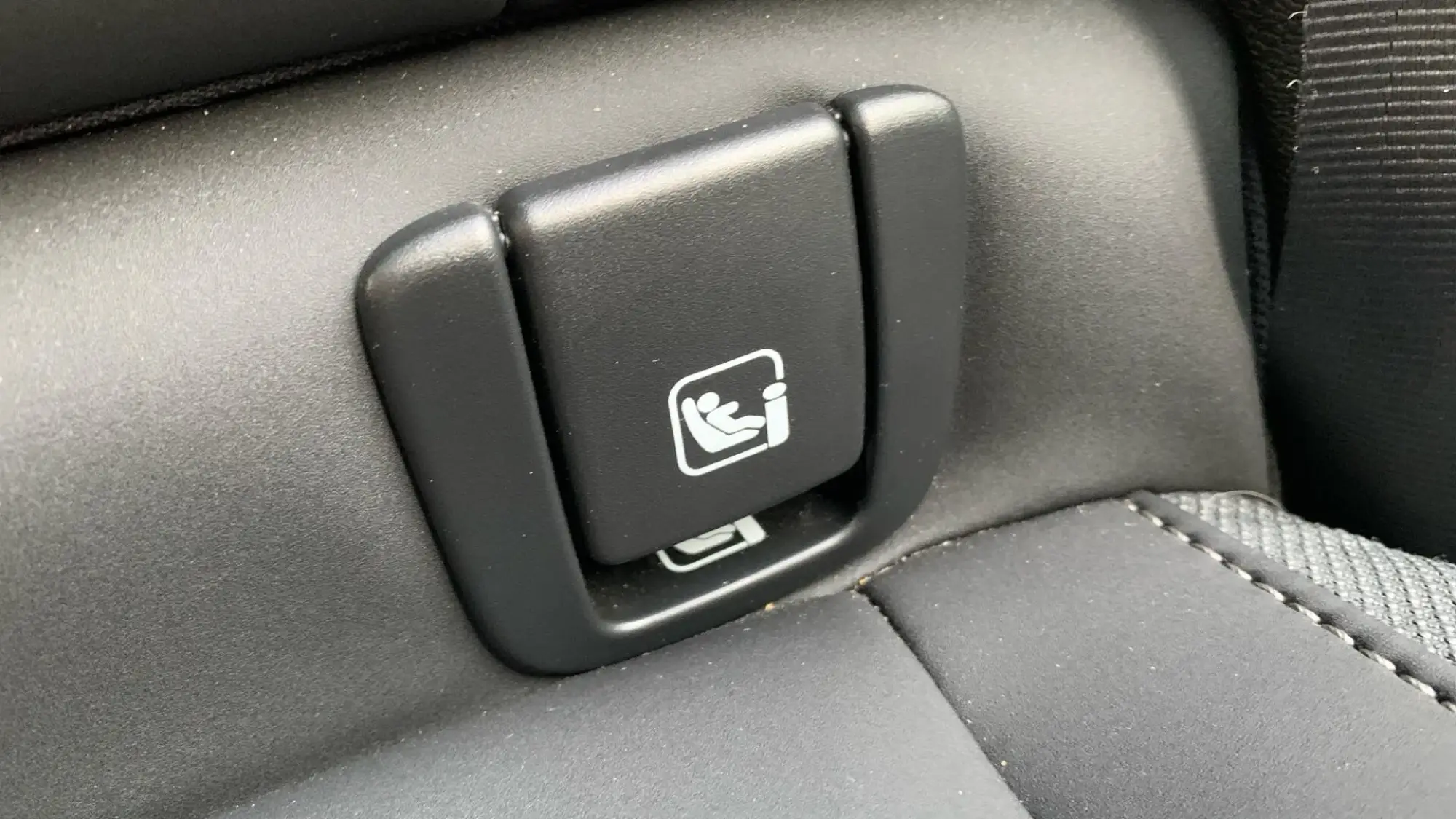 Volvo EC40 Image 37