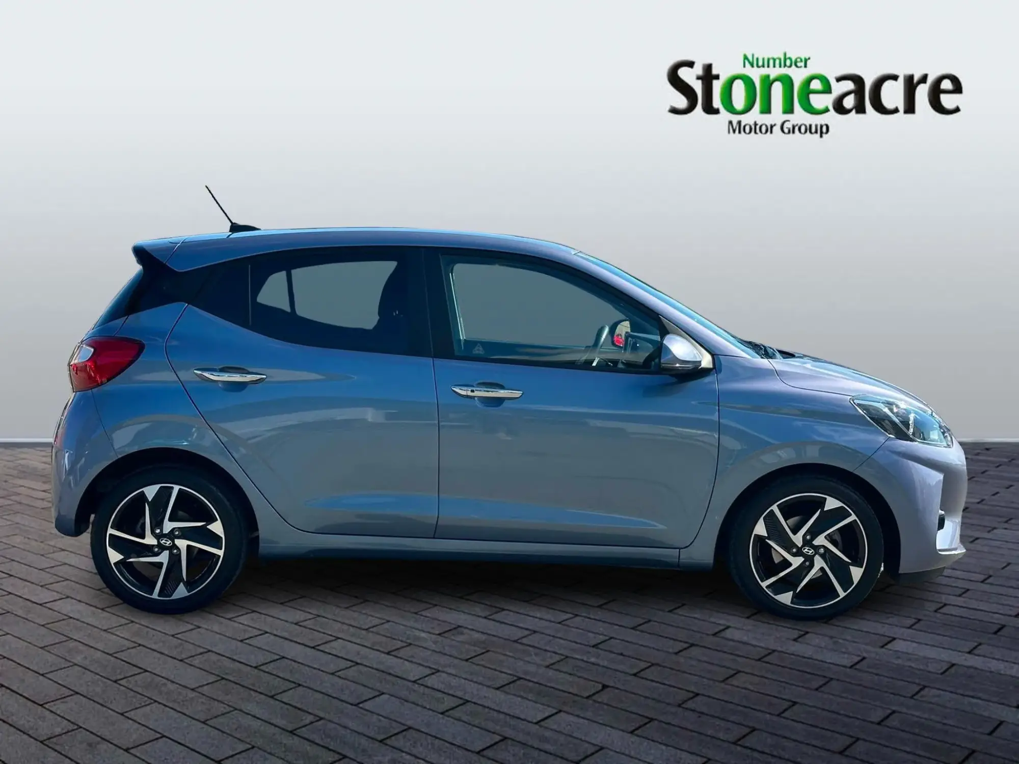 Hyundai i10 Image 16 Hyundai i10 Image 16