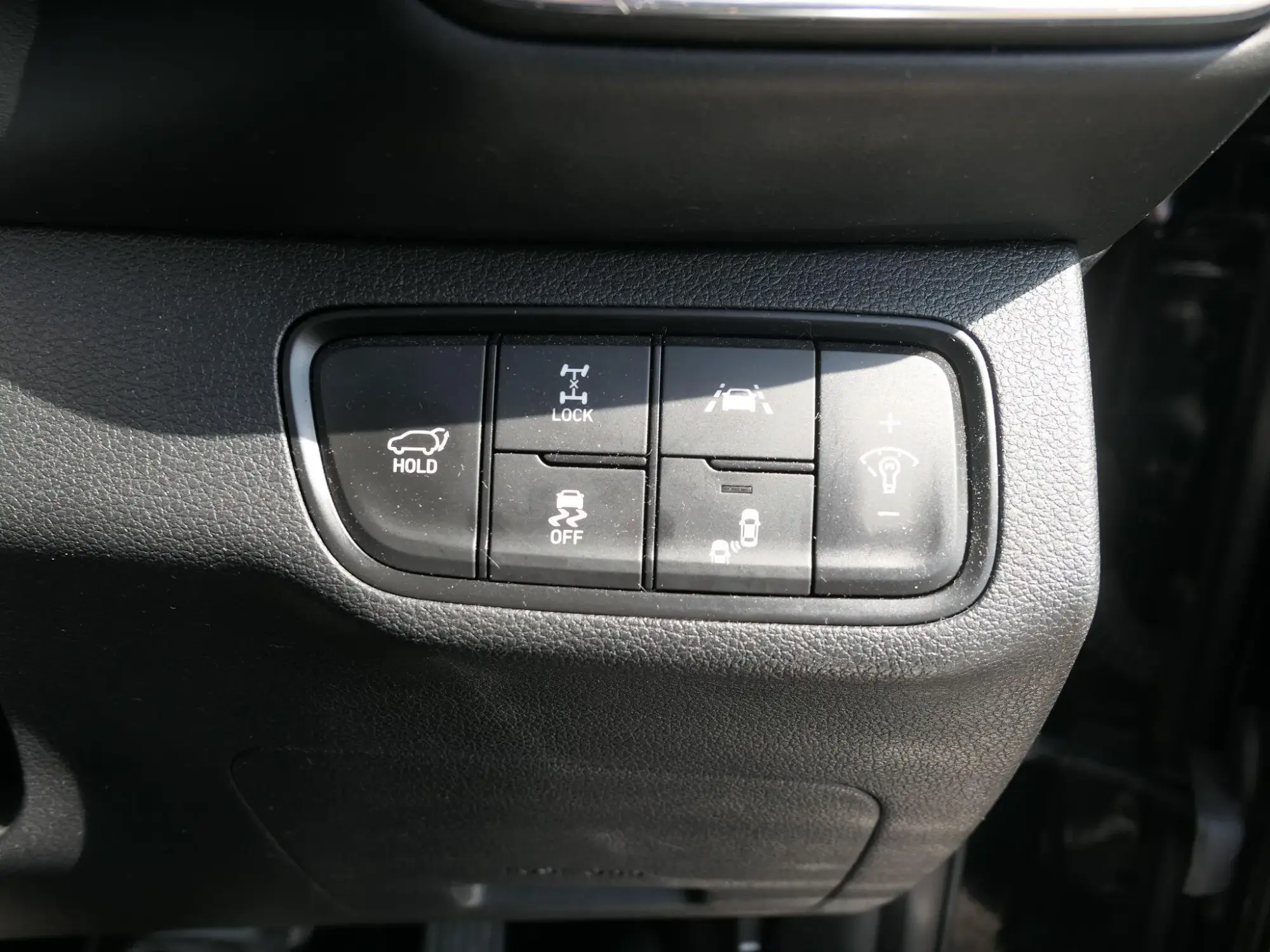 Hyundai SANTA FE Image 21