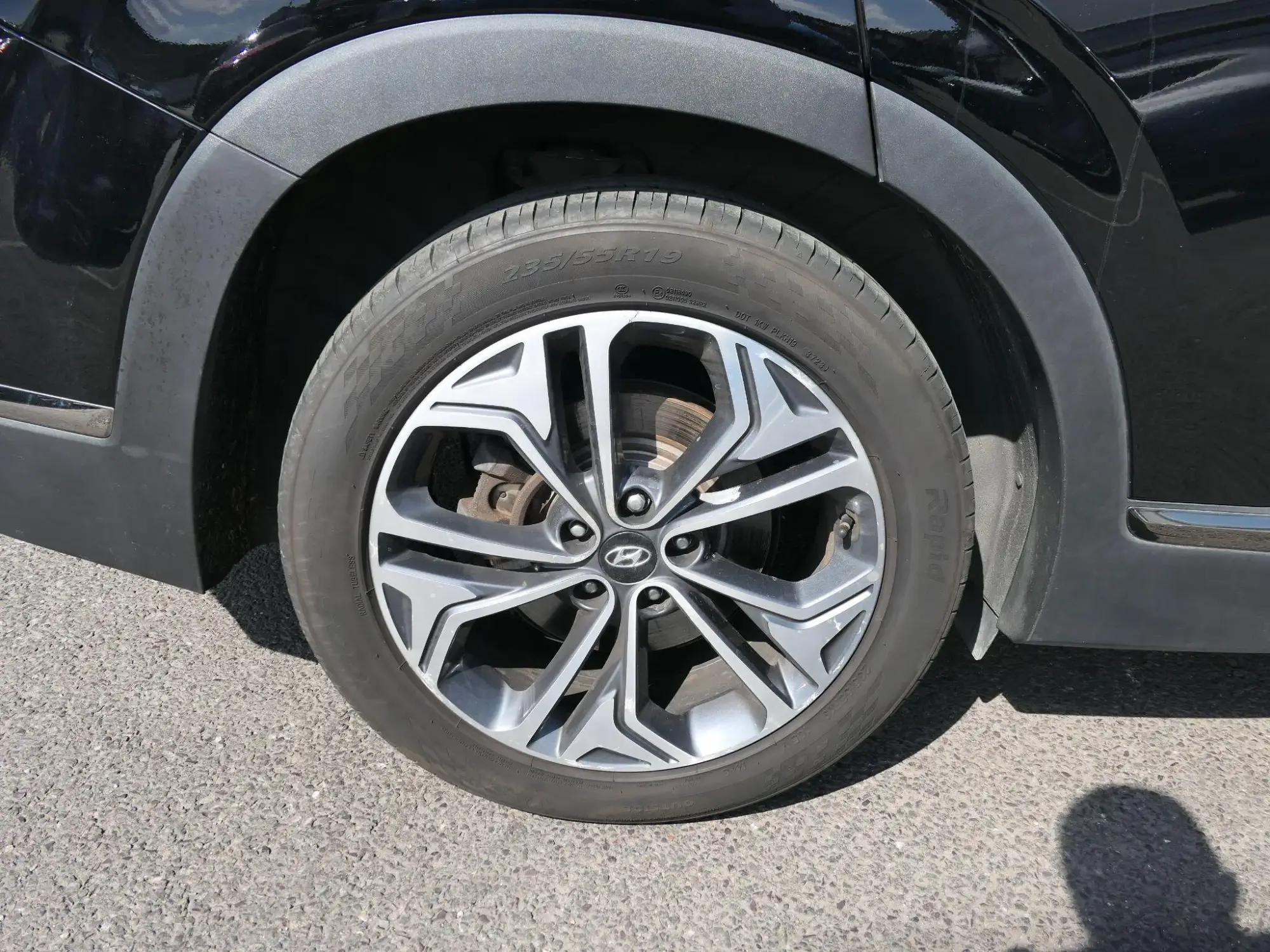 Hyundai SANTA FE Image 29