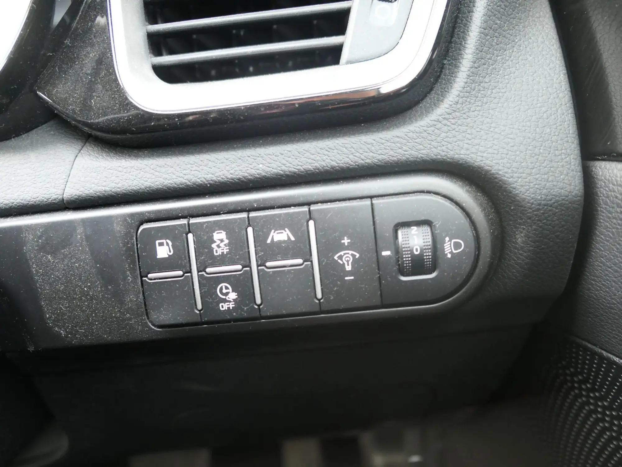 Kia XCeed Plug-In Hybrid Image 15