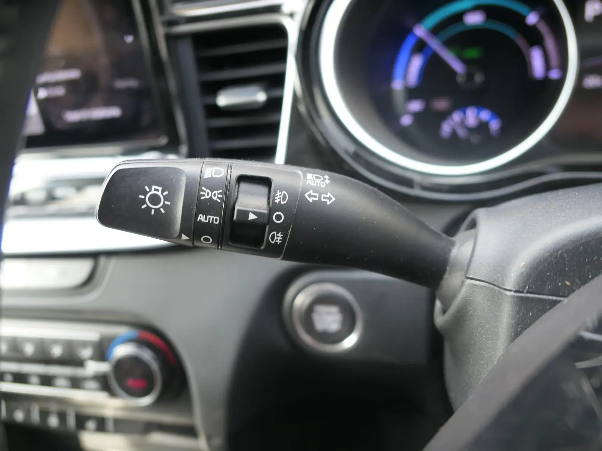 Kia XCeed Plug-In Hybrid Image 22