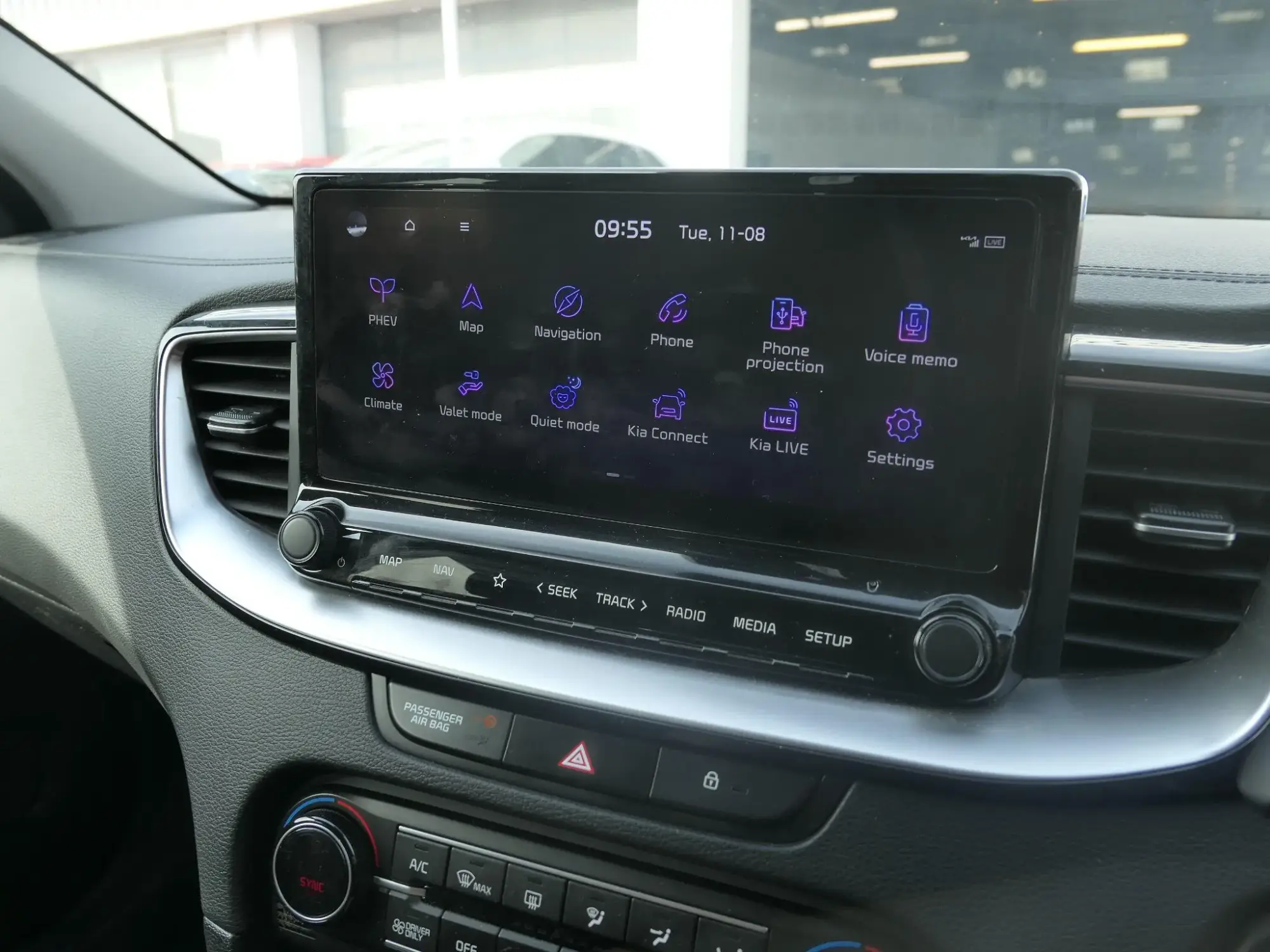 Kia XCeed Plug-In Hybrid Image 24