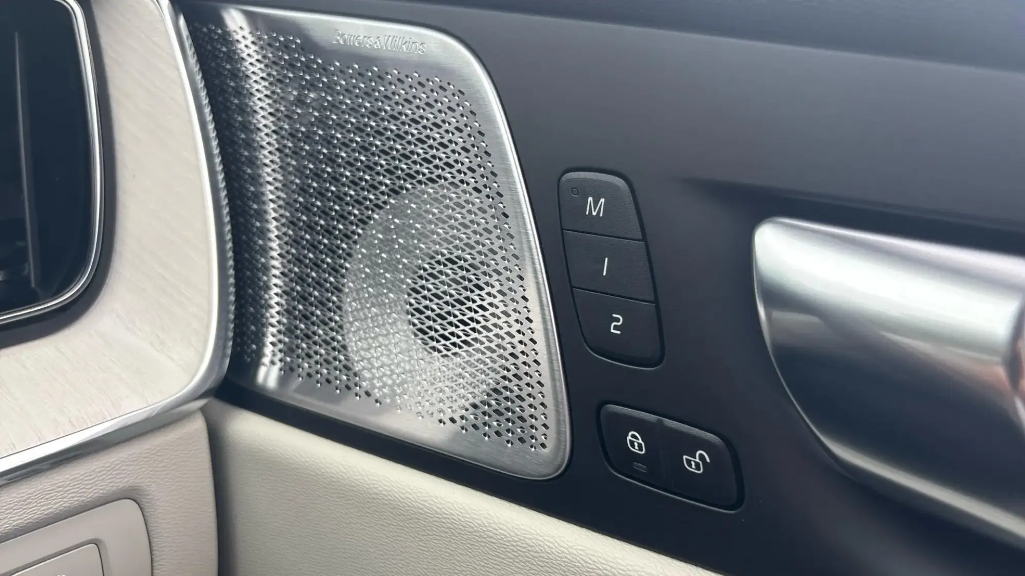Volvo XC60 Image 34