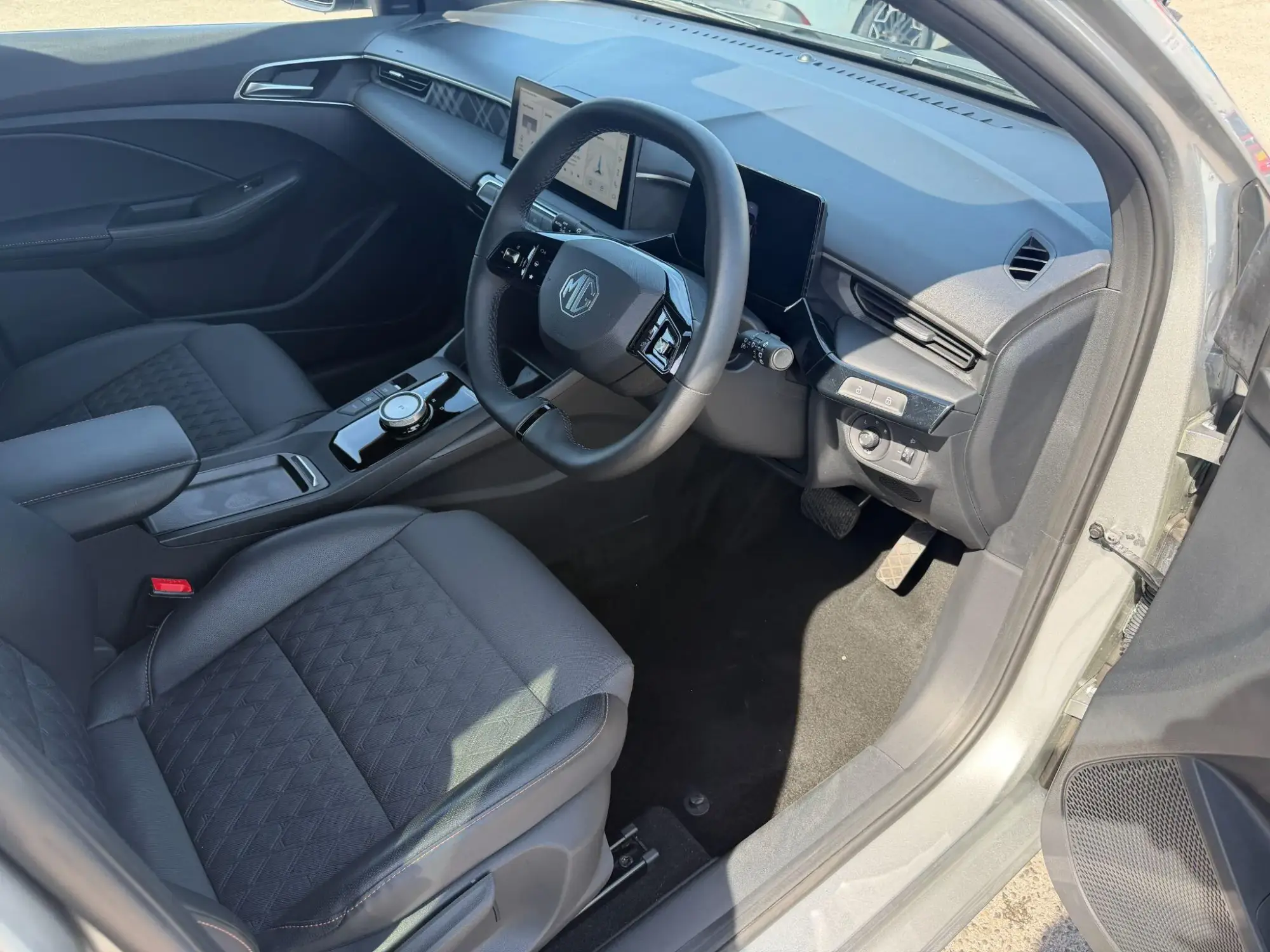 MG3 Hybrid+ Image 15