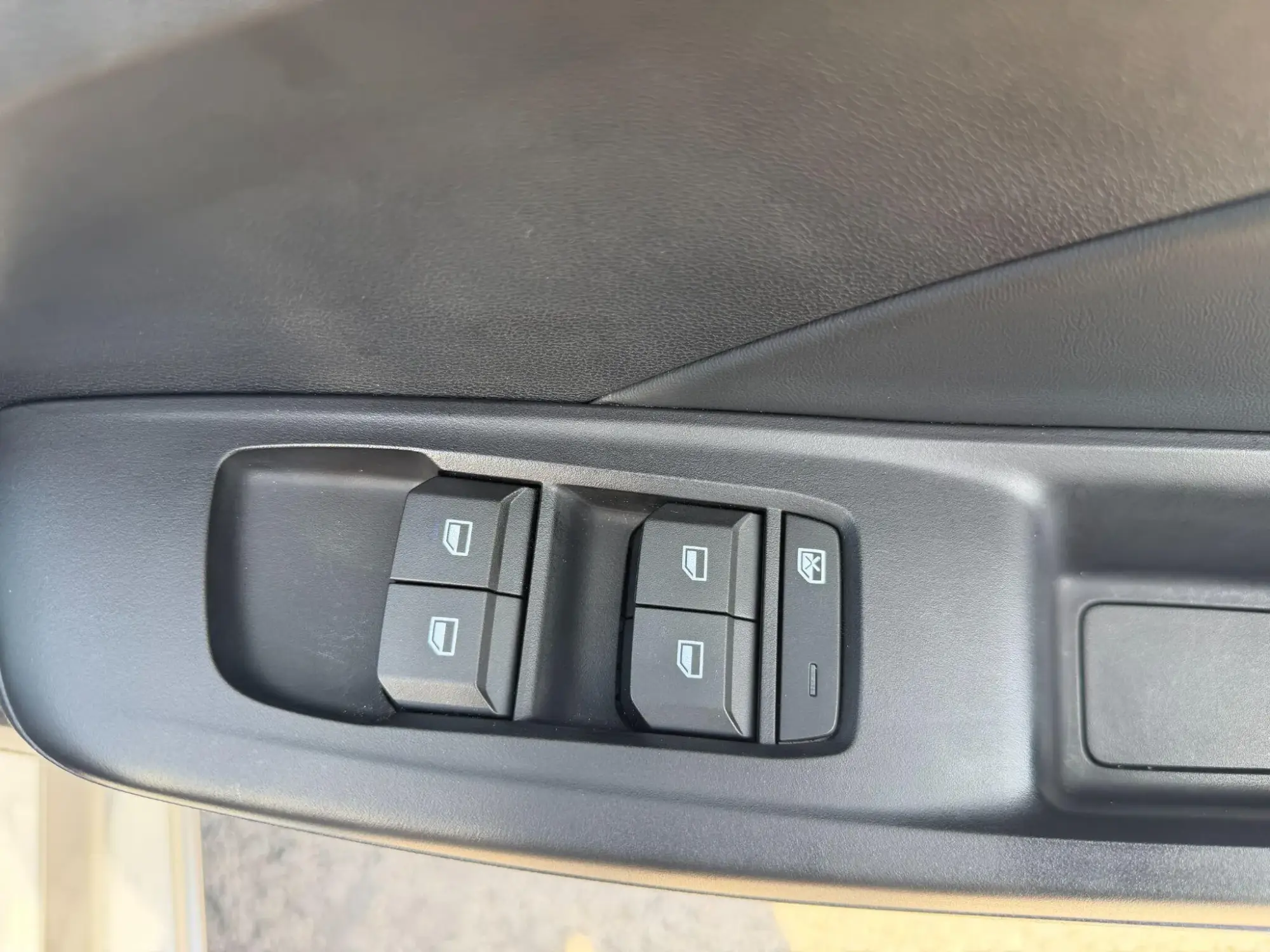 MG3 Hybrid+ Image 16