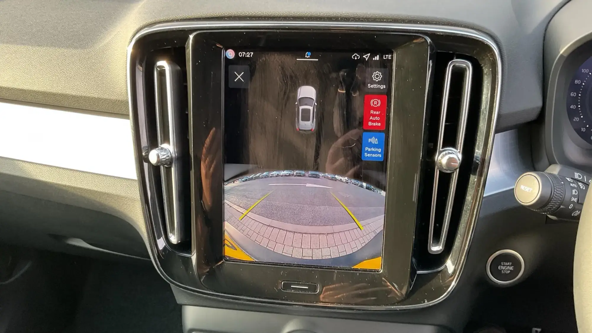 Volvo XC40 Image 19