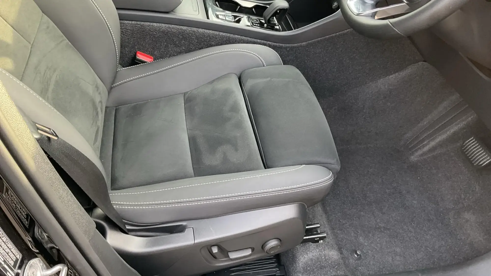 Volvo XC40 Image 30