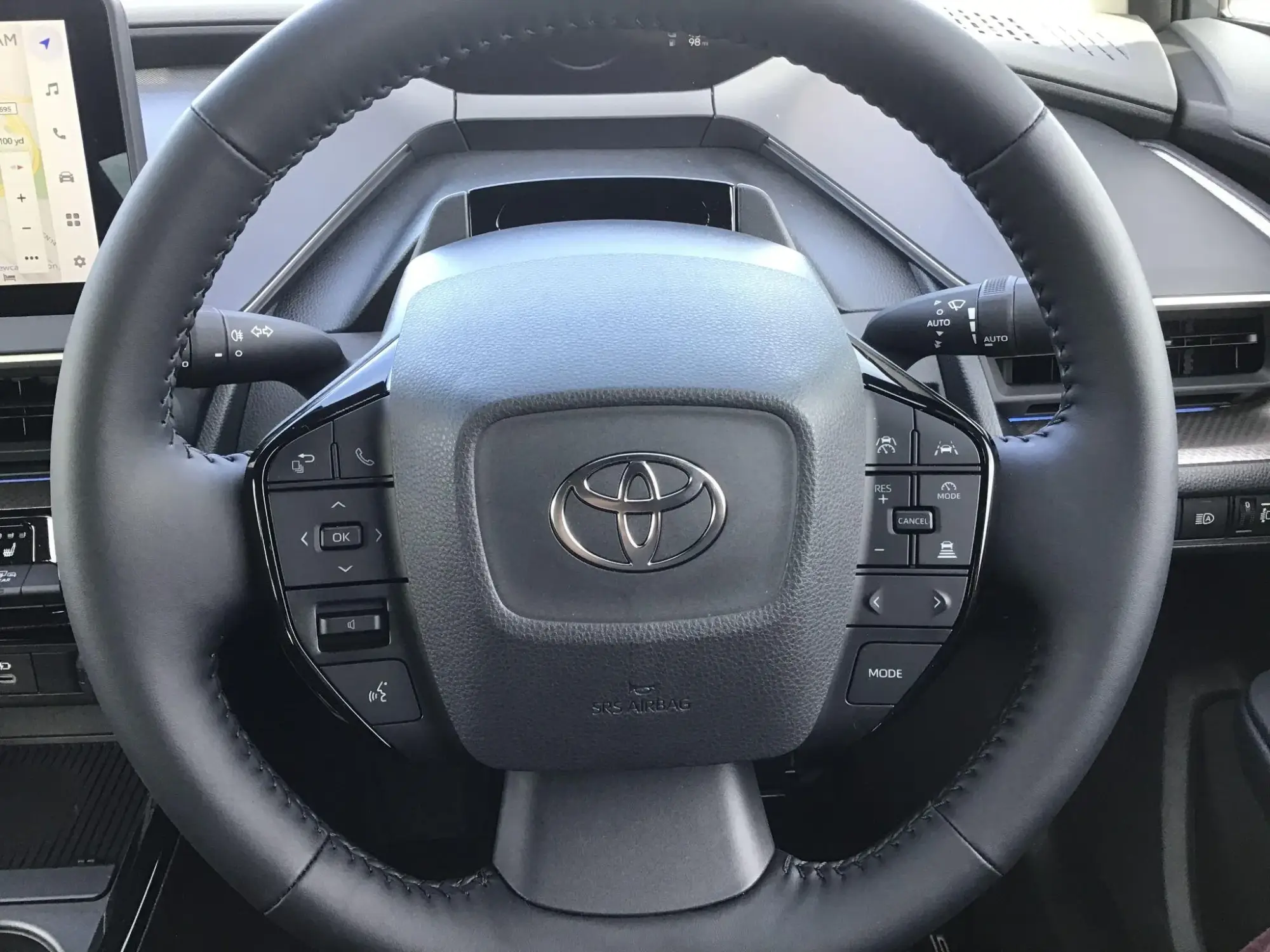 Toyota Prius Plug-in Hybrid Image 9 Toyota Prius Plug-in Hybrid Image 9