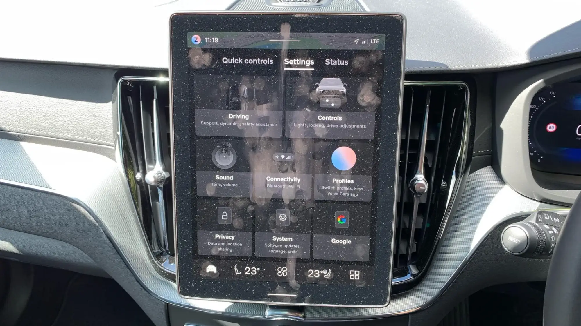 Volvo XC60 Image 17