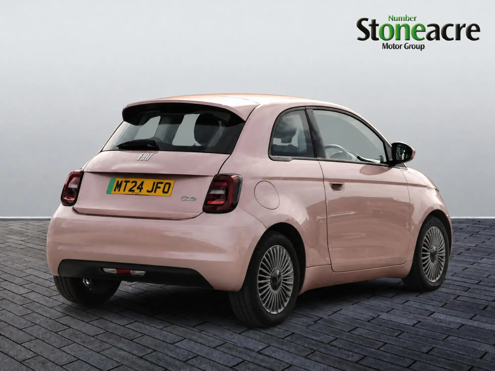 Fiat 500e Image 2 Fiat 500e Image 2