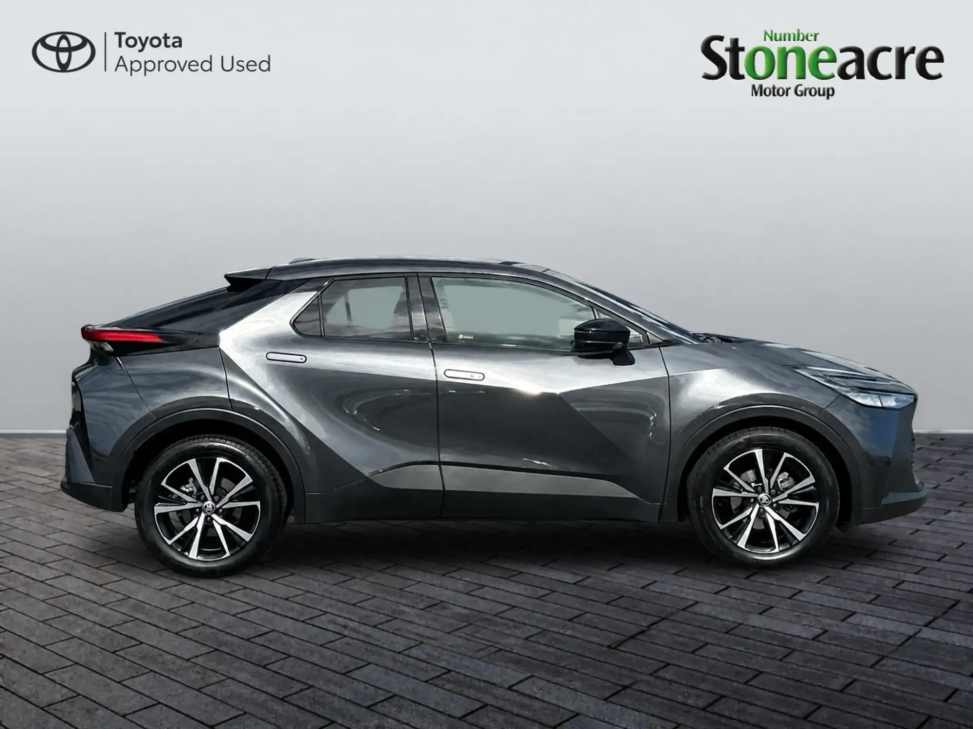Toyota C-HR Self-Charging Hybrid Image 2 Toyota C-HR Self-Charging Hybrid Image 2