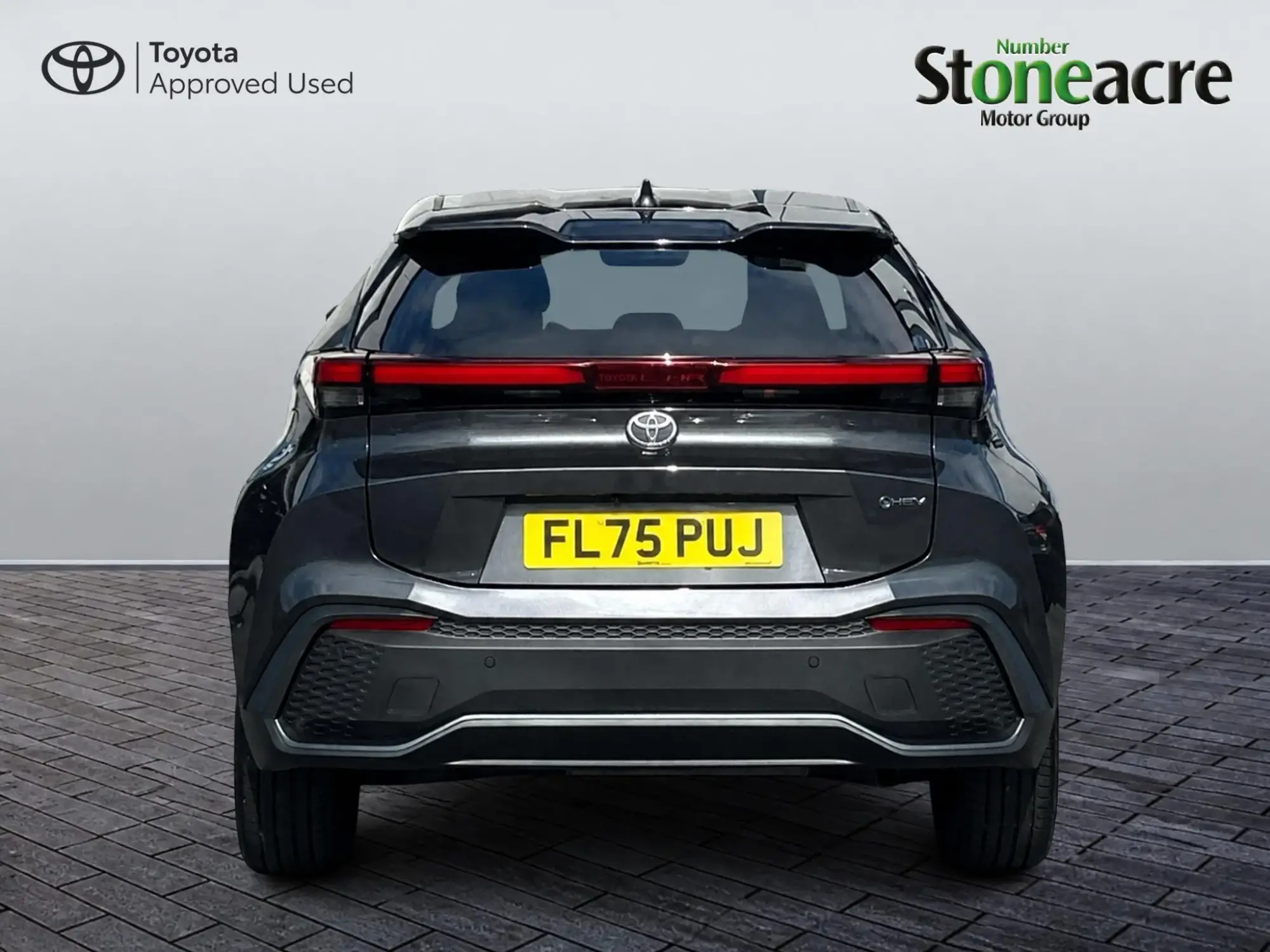 Toyota C-HR Self-Charging Hybrid Image 4 Toyota C-HR Self-Charging Hybrid Image 4
