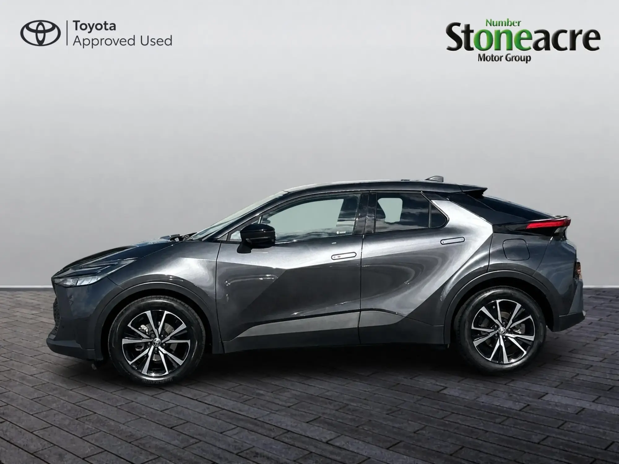 Toyota C-HR Self-Charging Hybrid Image 6 Toyota C-HR Self-Charging Hybrid Image 6