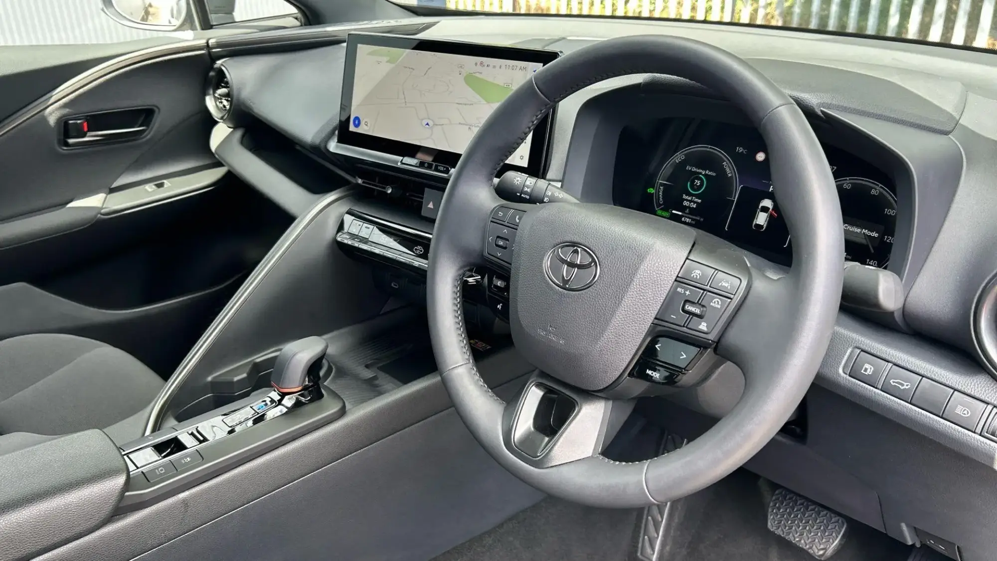 Toyota C-HR Self-Charging Hybrid Image 9 Toyota C-HR Self-Charging Hybrid Image 9