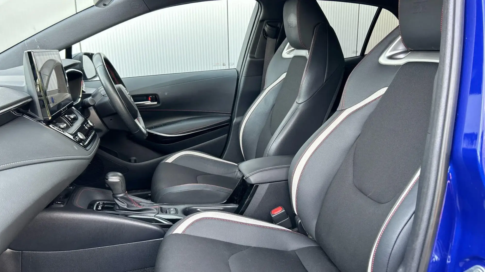 Toyota Corolla Hatchback Image 13 Toyota Corolla Hatchback Image 13