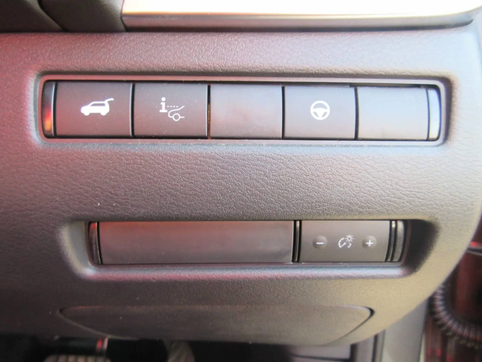 Nissan Qashqai with e-POWER Image 16 Nissan Qashqai with e-POWER Image 16
