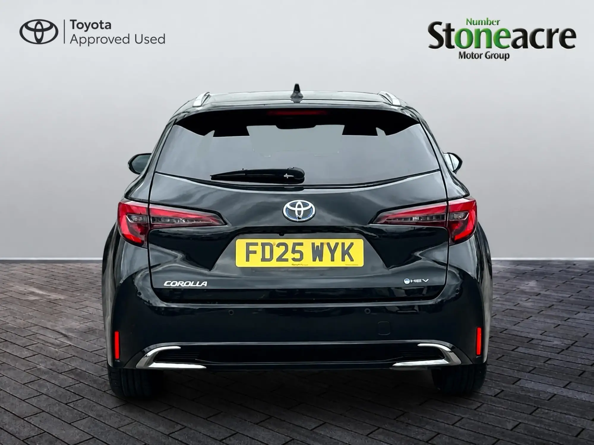 Toyota Corolla Touring Sports Image 4
