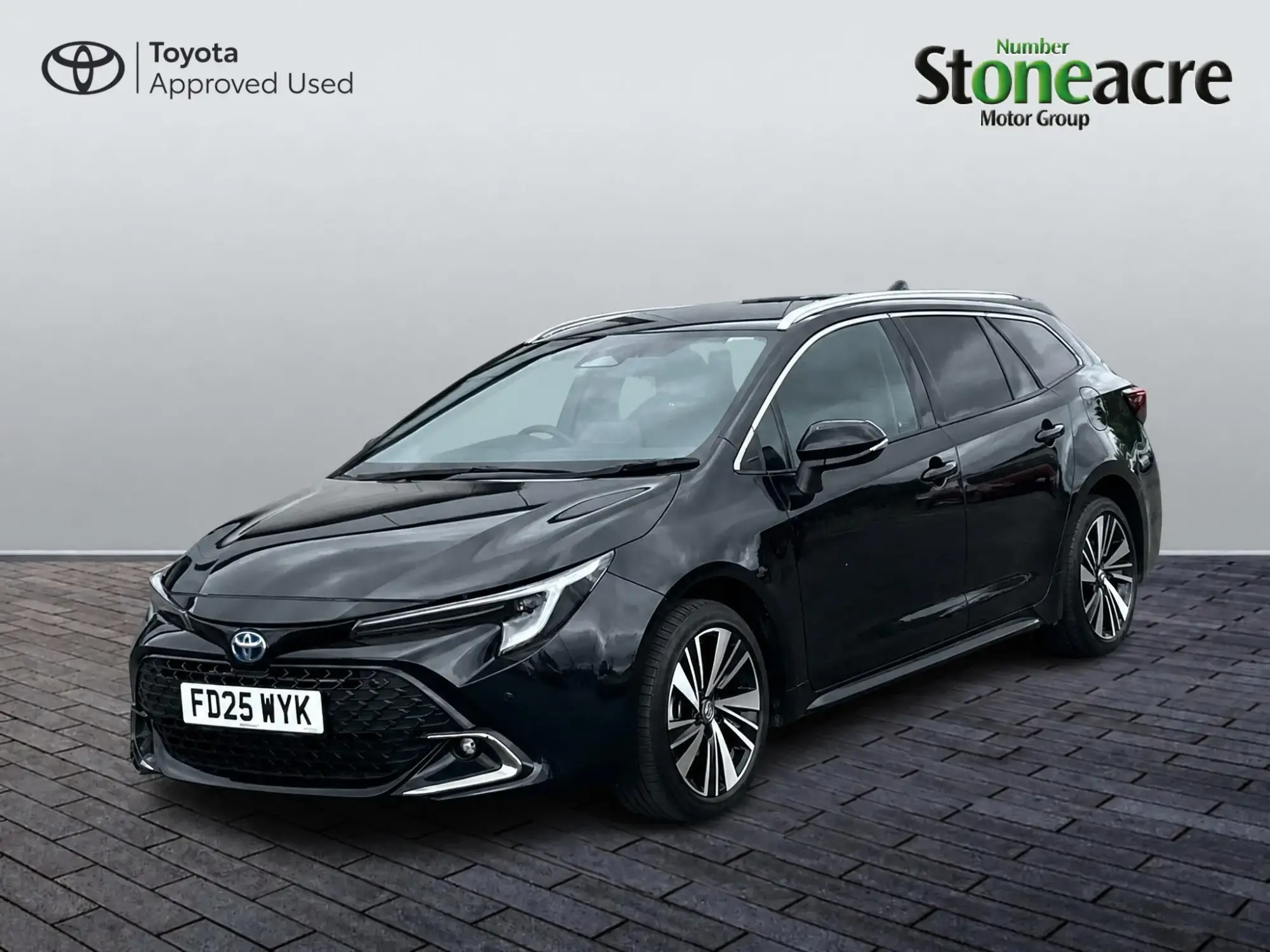 Toyota Corolla Touring Sports Image 7