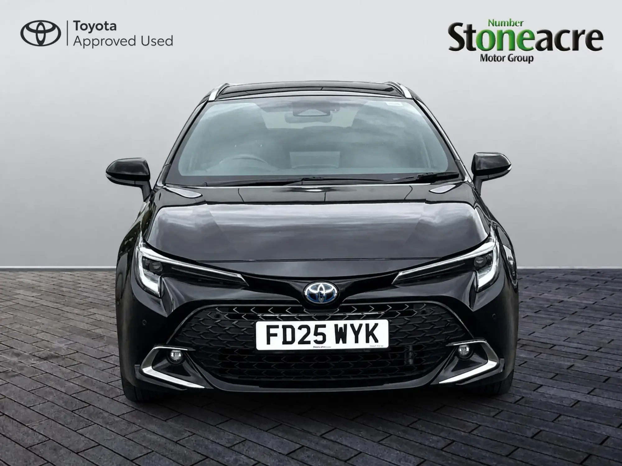 Toyota Corolla Touring Sports Image 8