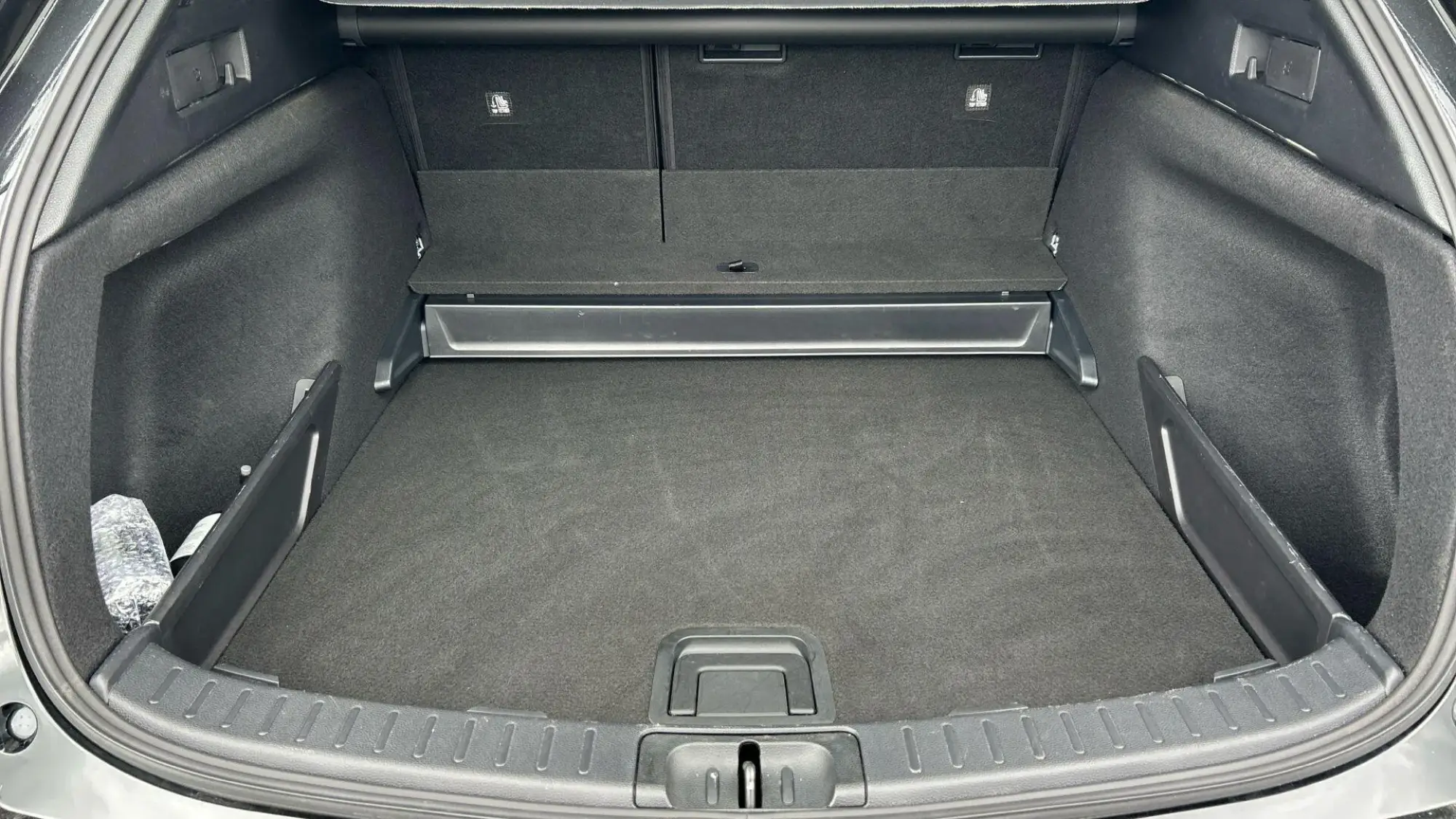 Toyota Corolla Touring Sports Image 17