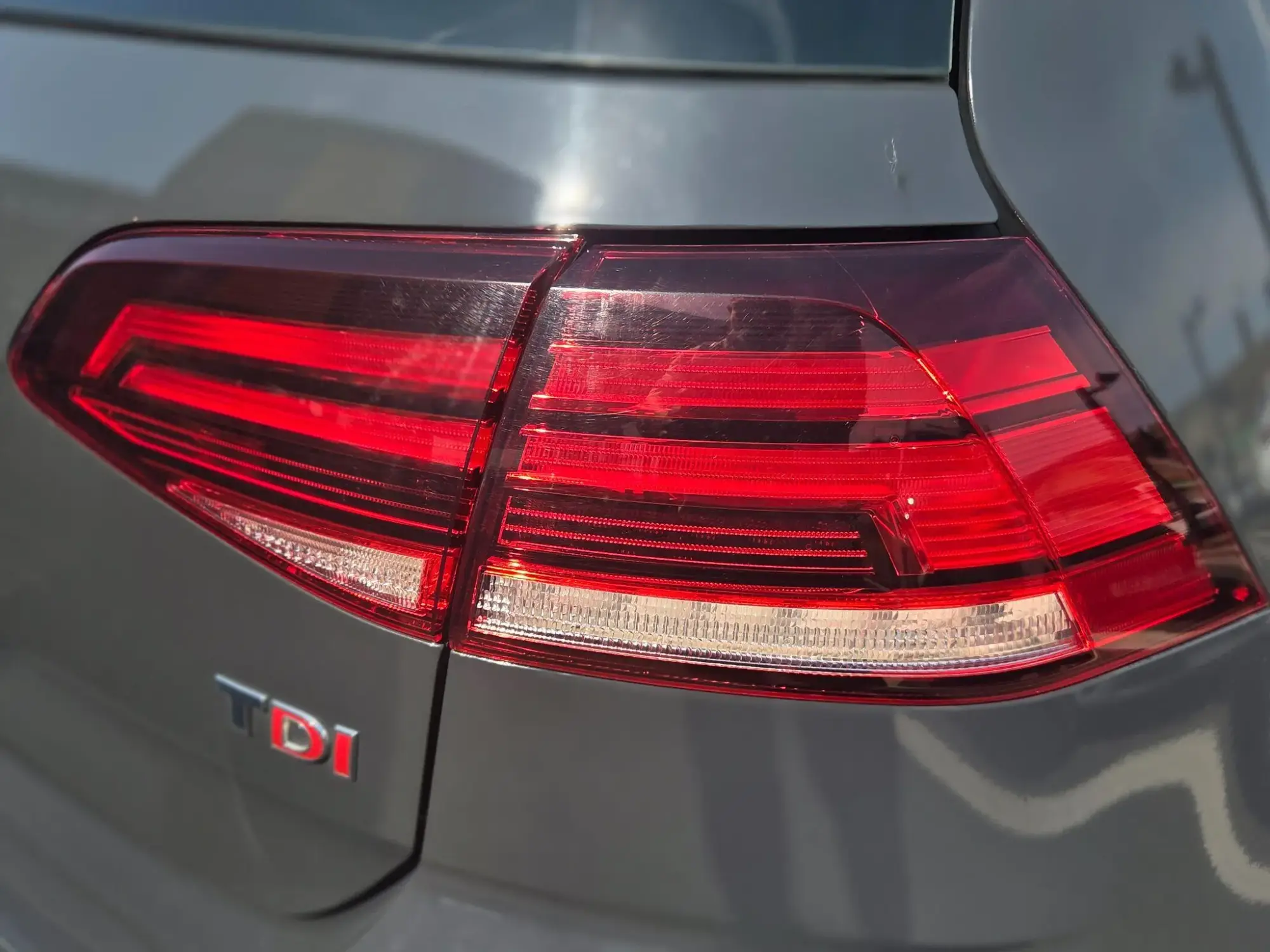 Volkswagen Golf Image 32