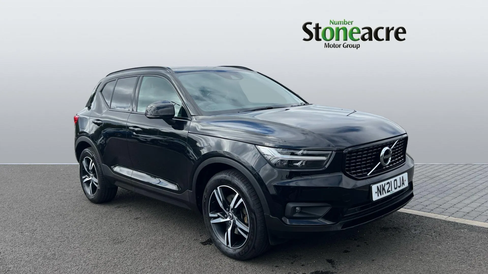 Volvo XC40 dealer public-web source image