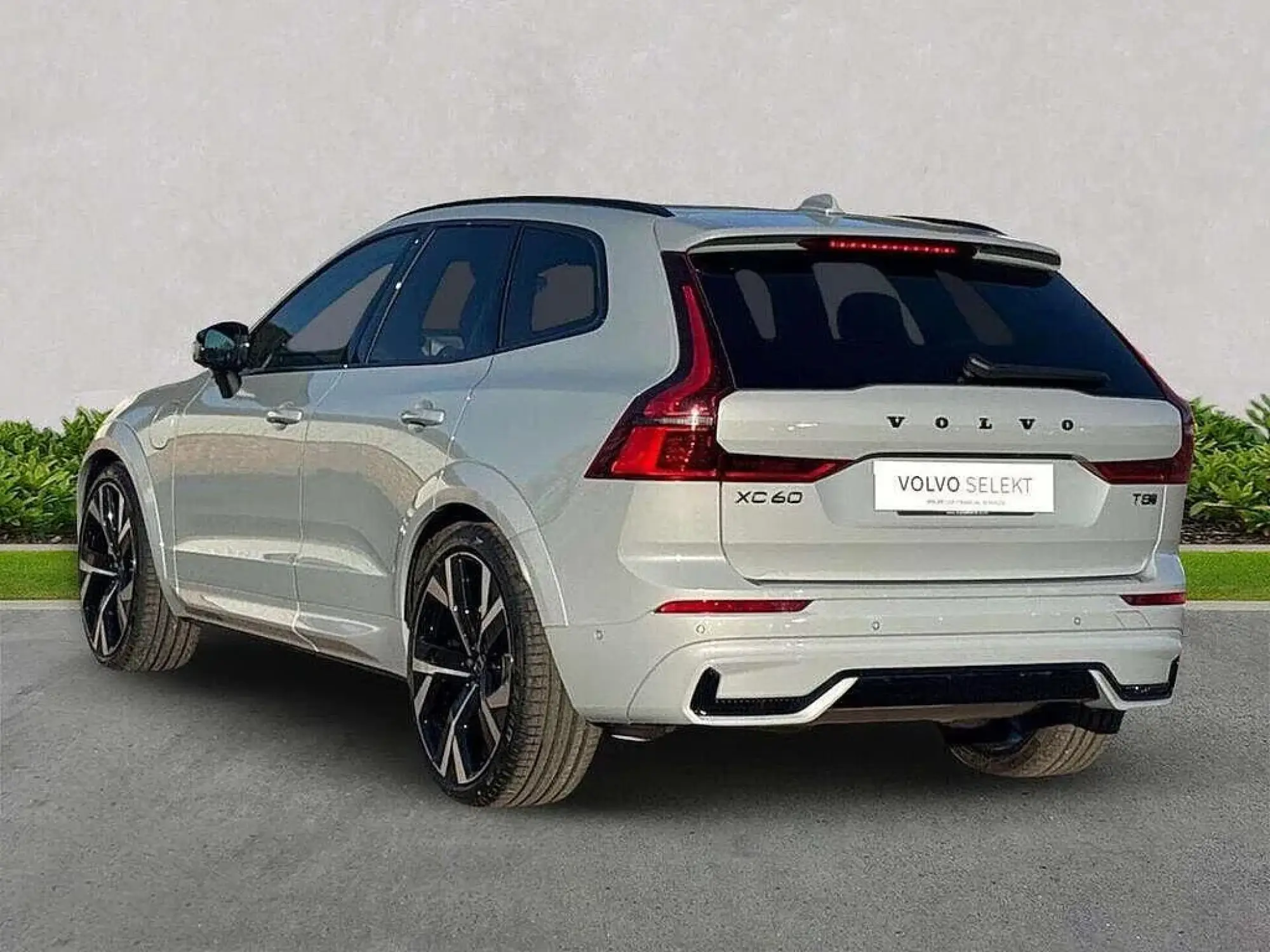 Volvo XC60 Image 4