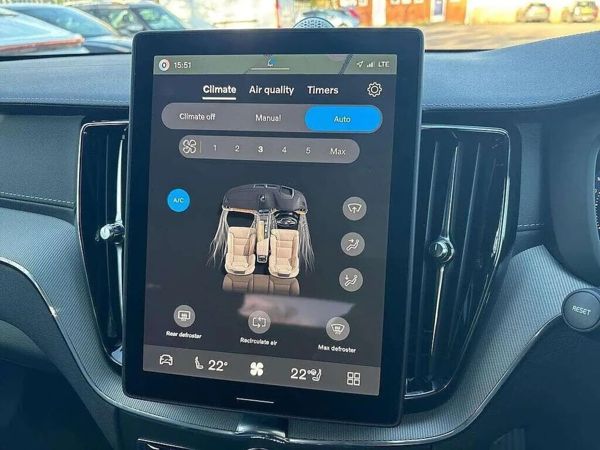 Volvo XC60 Image 19