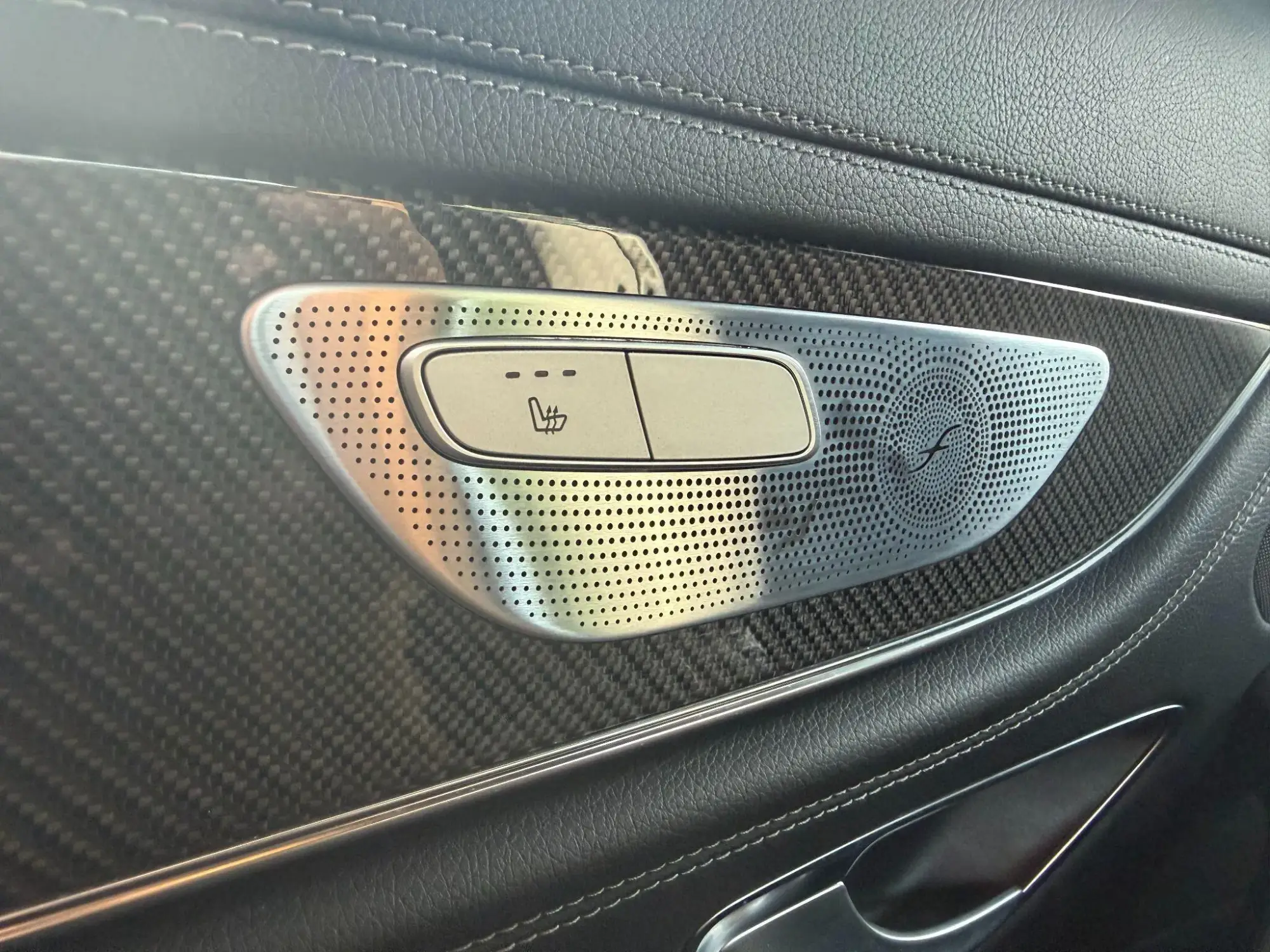 Mercedes-Benz AMG GT Image 13 Mercedes-Benz AMG GT Image 13