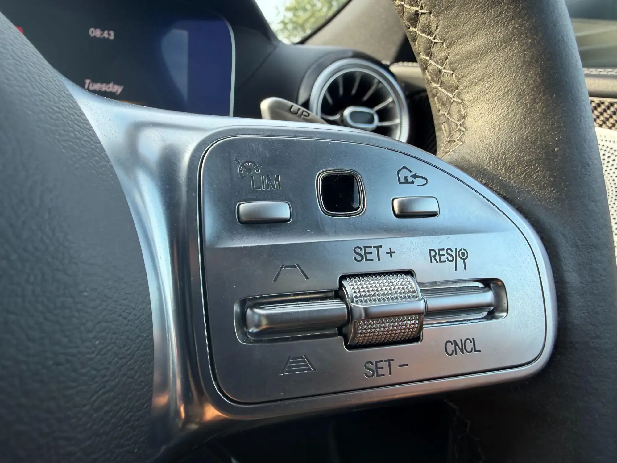 Mercedes-Benz AMG GT Image 16 Mercedes-Benz AMG GT Image 16