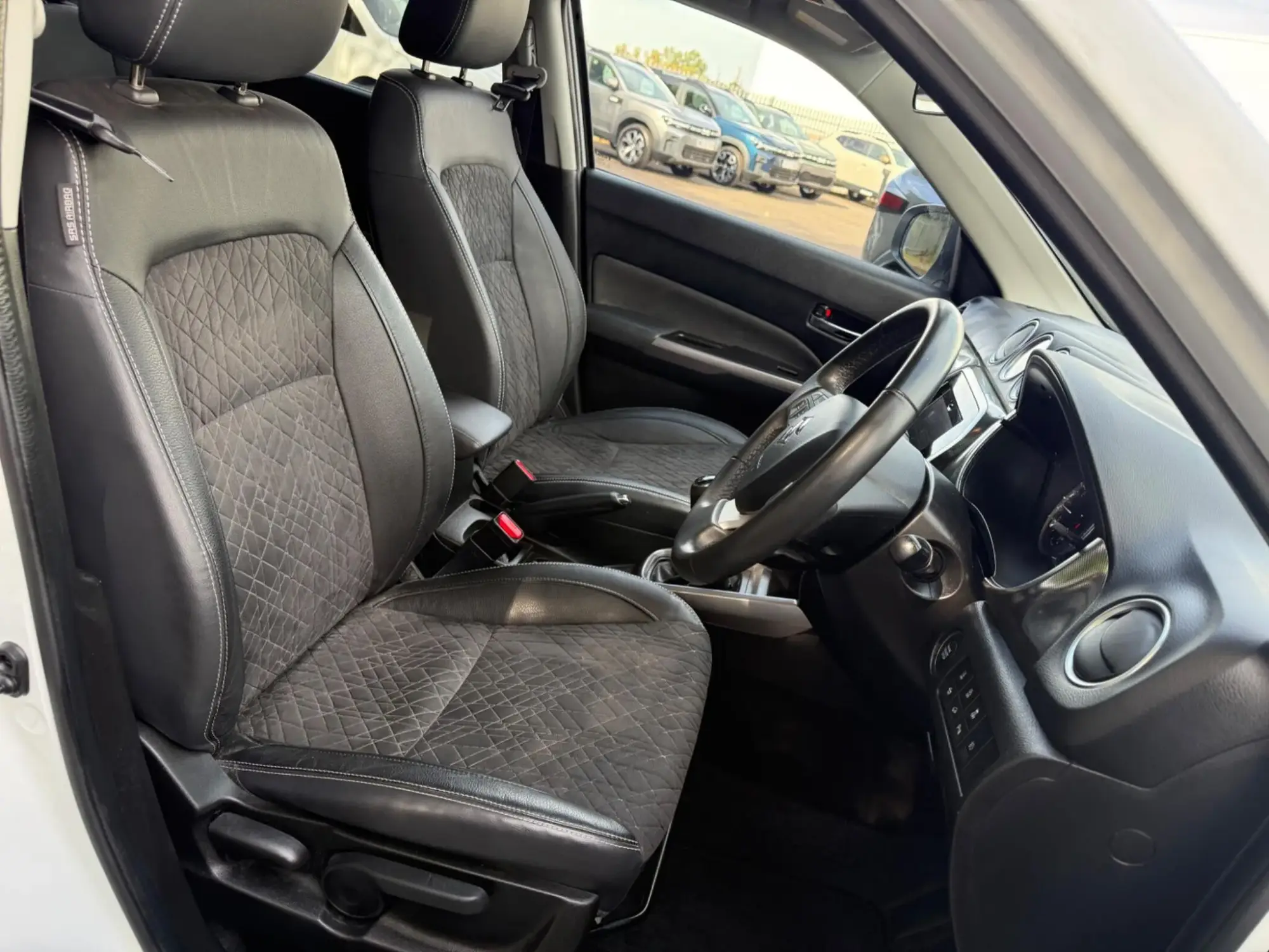Suzuki Vitara Image 11 Suzuki Vitara Image 11
