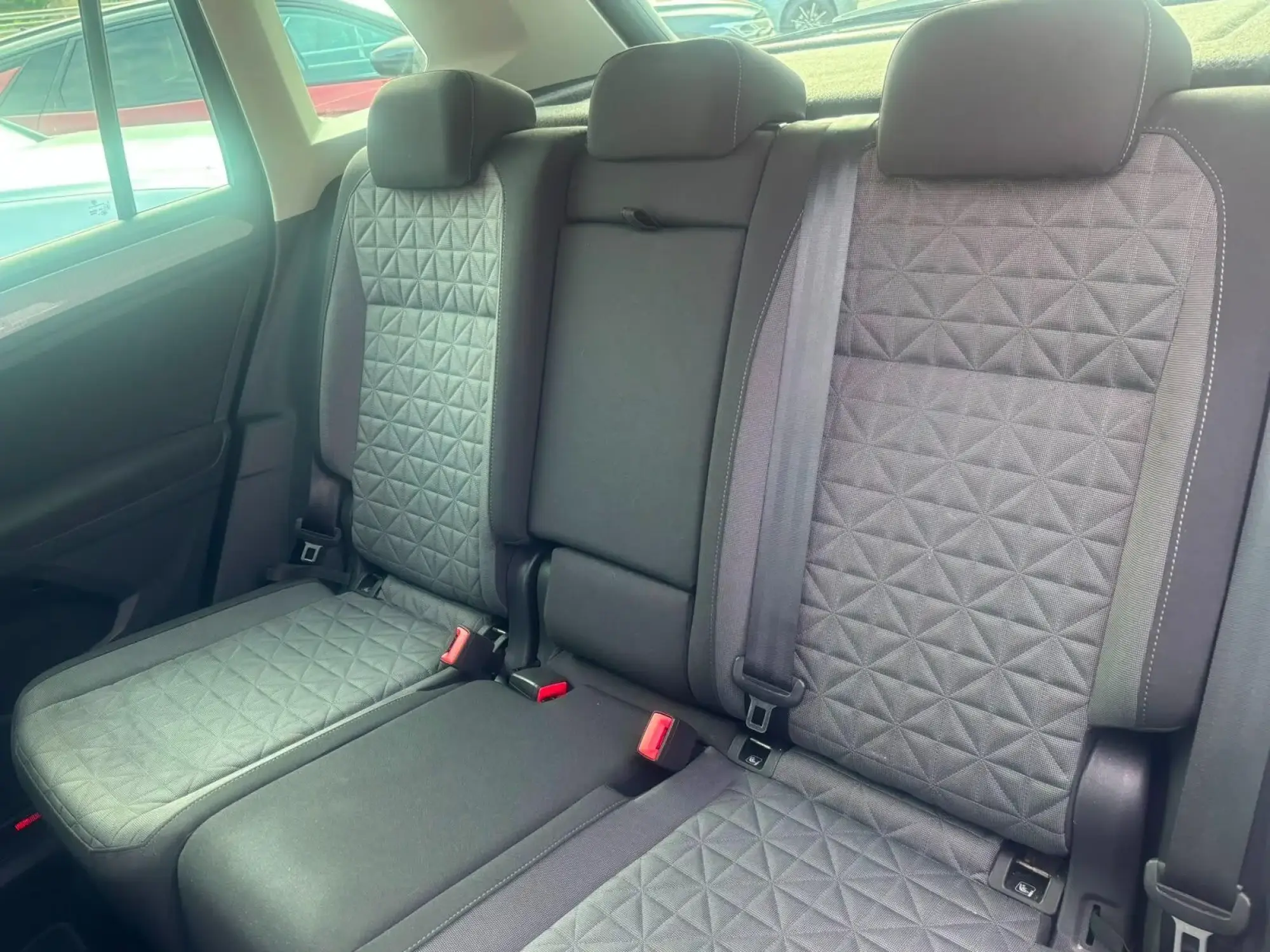 Volkswagen Tiguan Image 13
