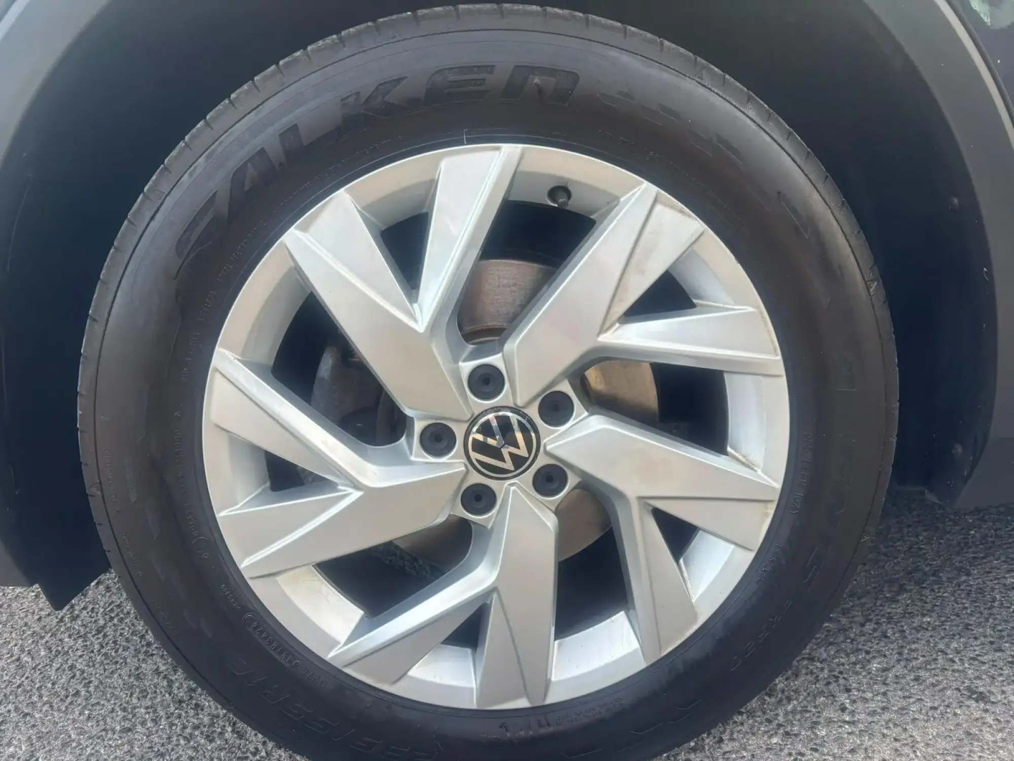 Volkswagen Tiguan Image 14
